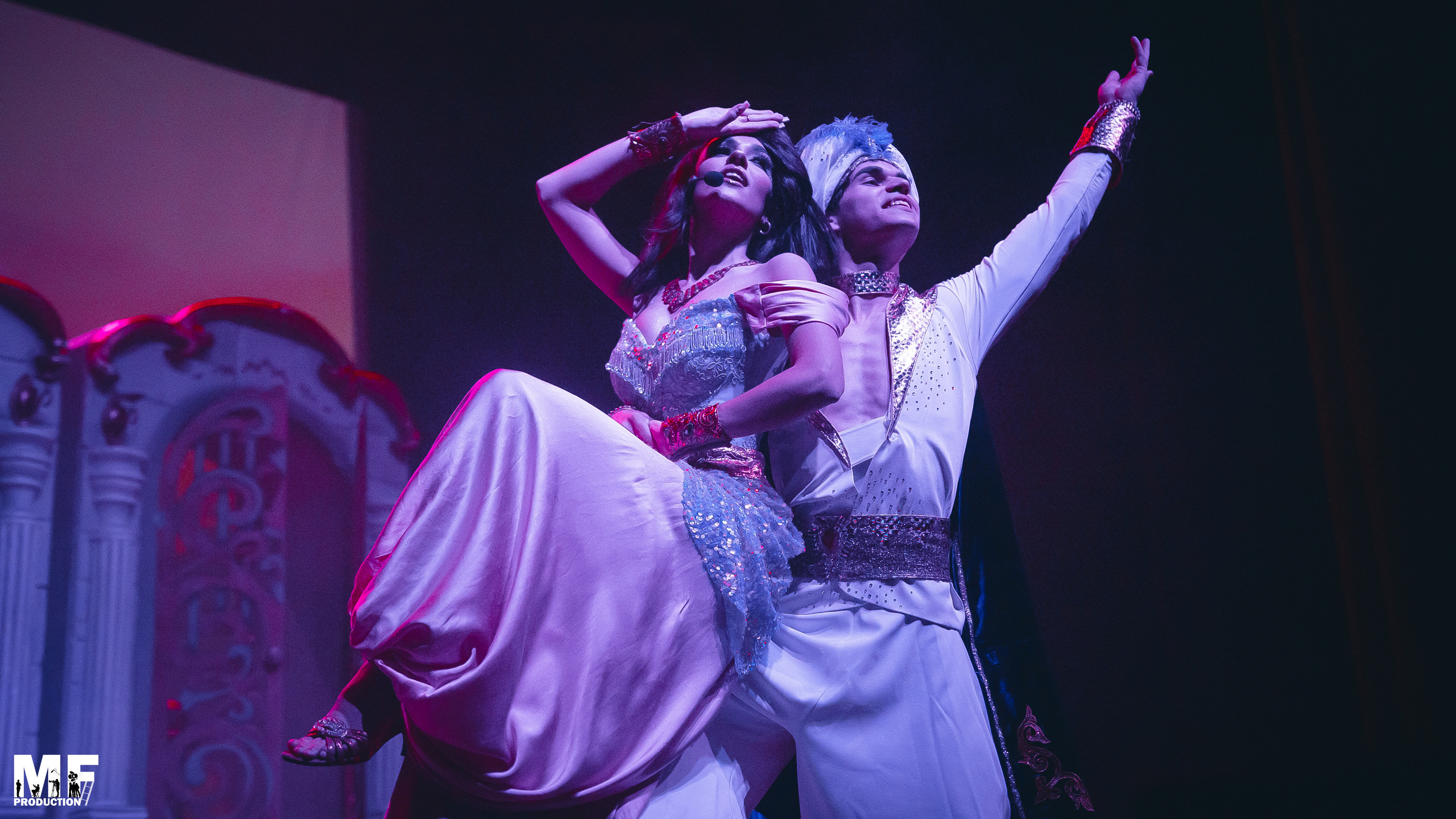 MF PROD. — PRINCESS AND VILLIANS. MOVIE FAMILY PRODUCTION