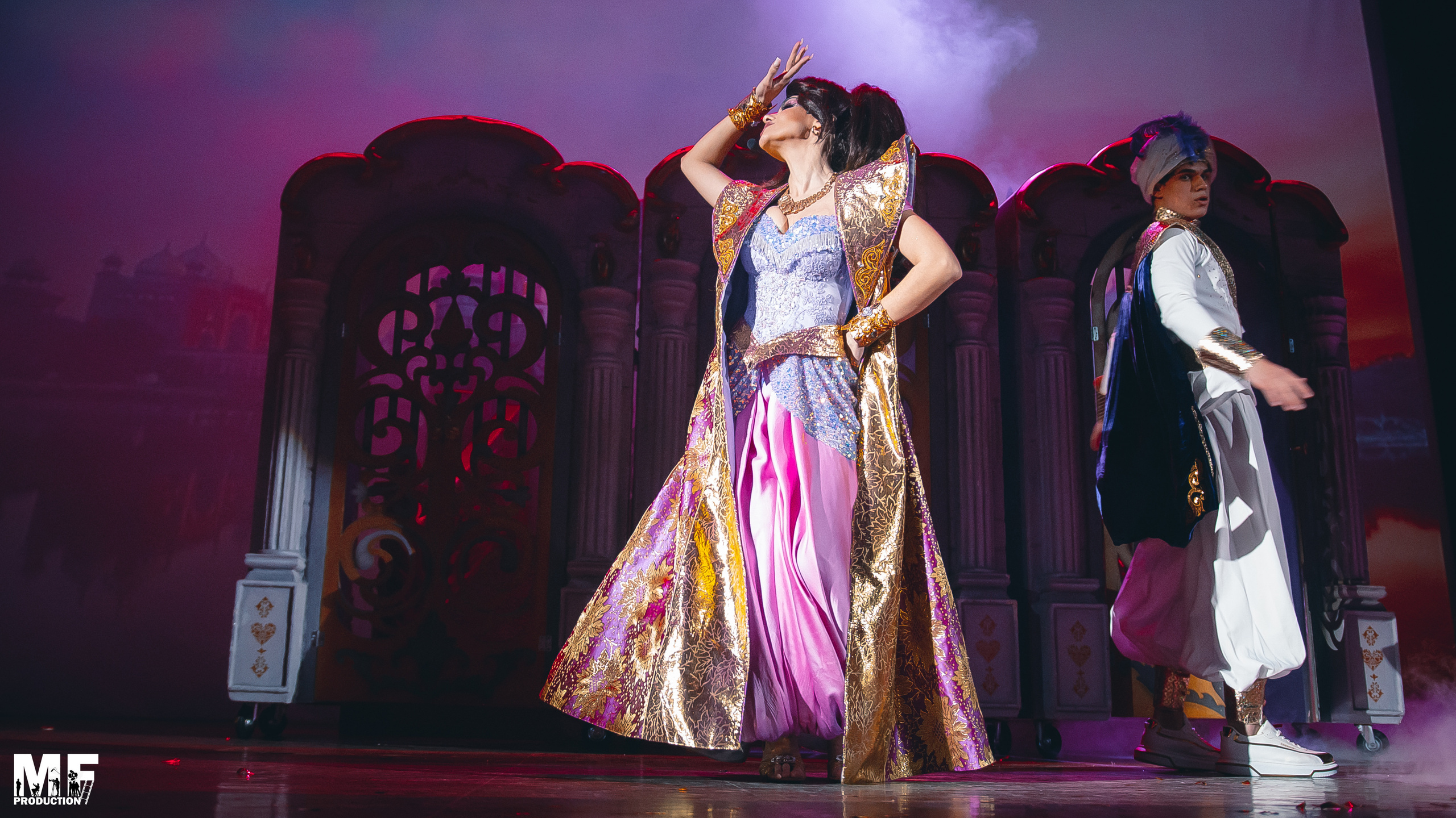 MF PROD. — PRINCESS AND VILLIANS. MOVIE FAMILY PRODUCTION