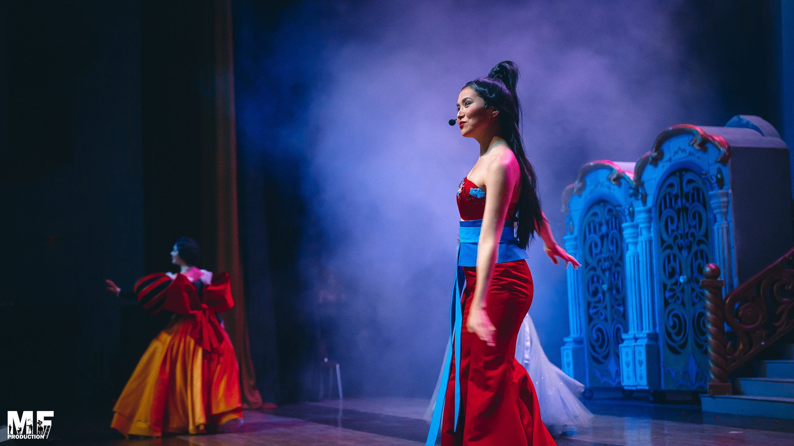 MF PROD. — PRINCESS AND VILLIANS. MOVIE FAMILY PRODUCTION