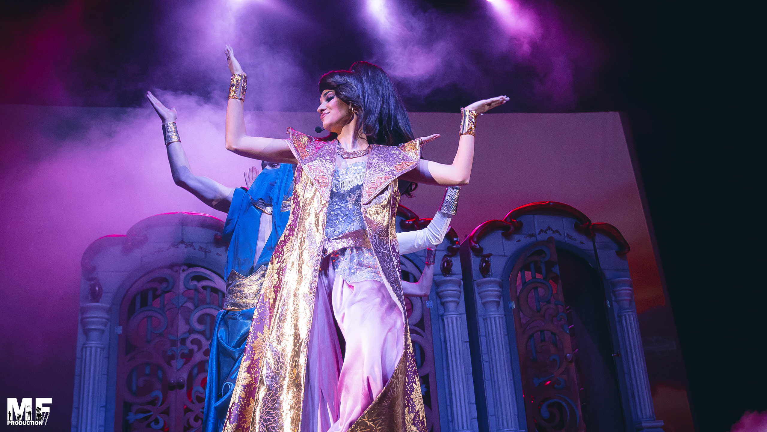 MF PROD. — PRINCESS AND VILLIANS. MOVIE FAMILY PRODUCTION