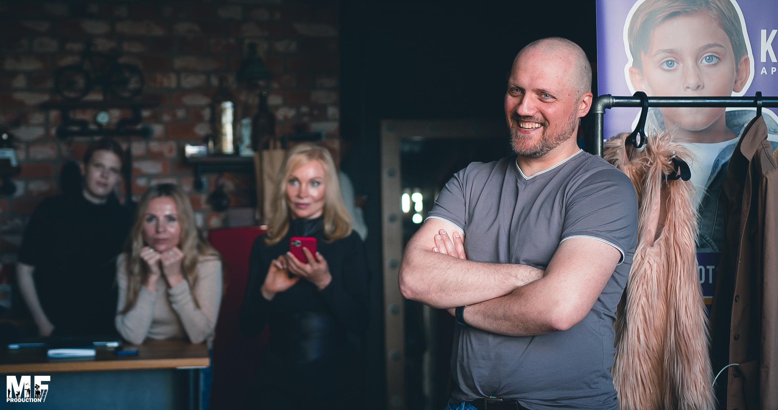 MF PROD. — DIRECTING MASTER CLASS. MOVIE FAMILY PRODUCTION