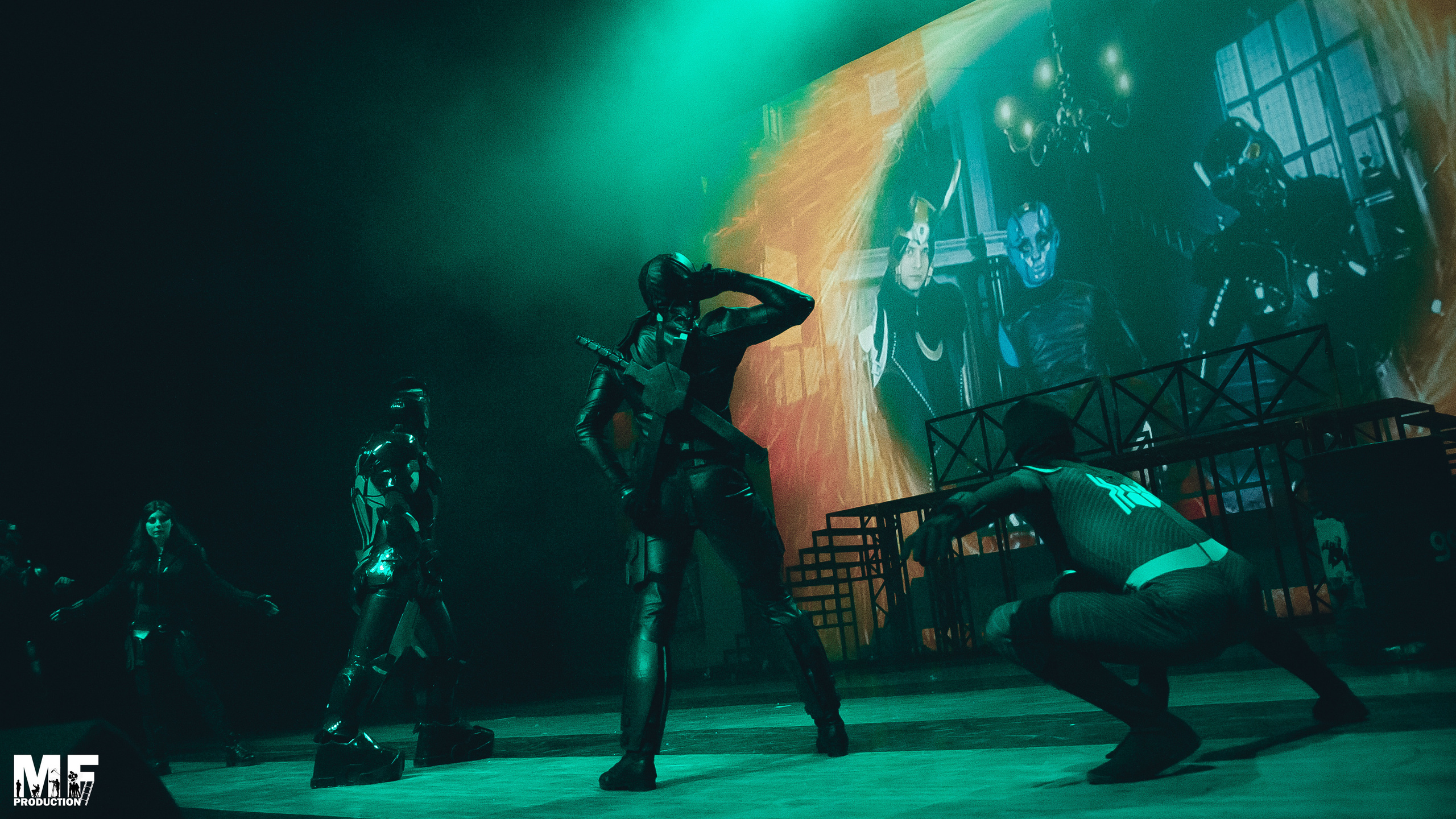 MF PROD. — AVENGERS. MOVIE FAMILY PRODUCTION