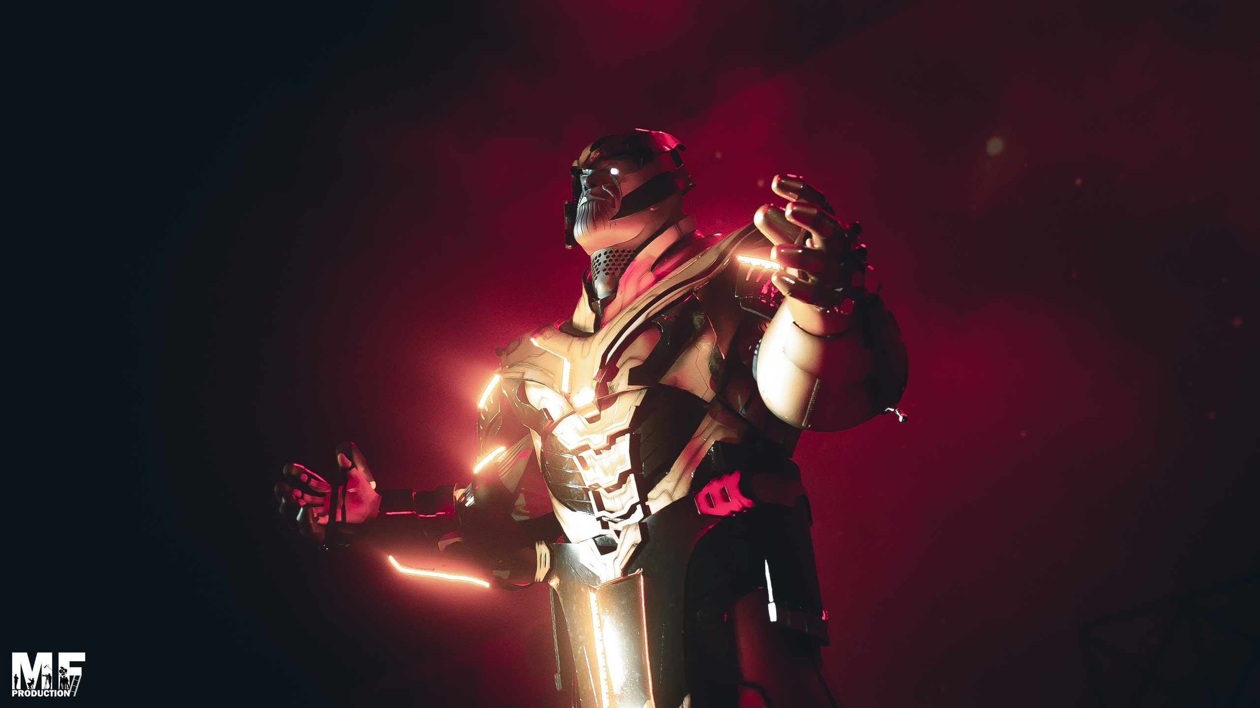 MF PROD. — AVENGERS. MOVIE FAMILY PRODUCTION