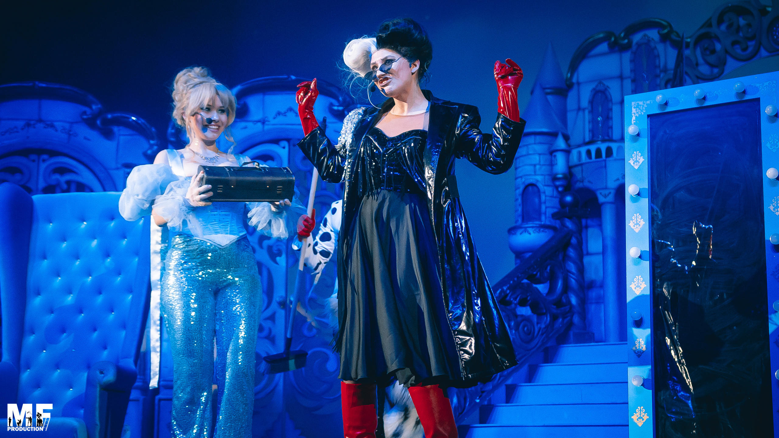 MF PROD. — PRINCESS AND VILLIANS. MOVIE FAMILY PRODUCTION