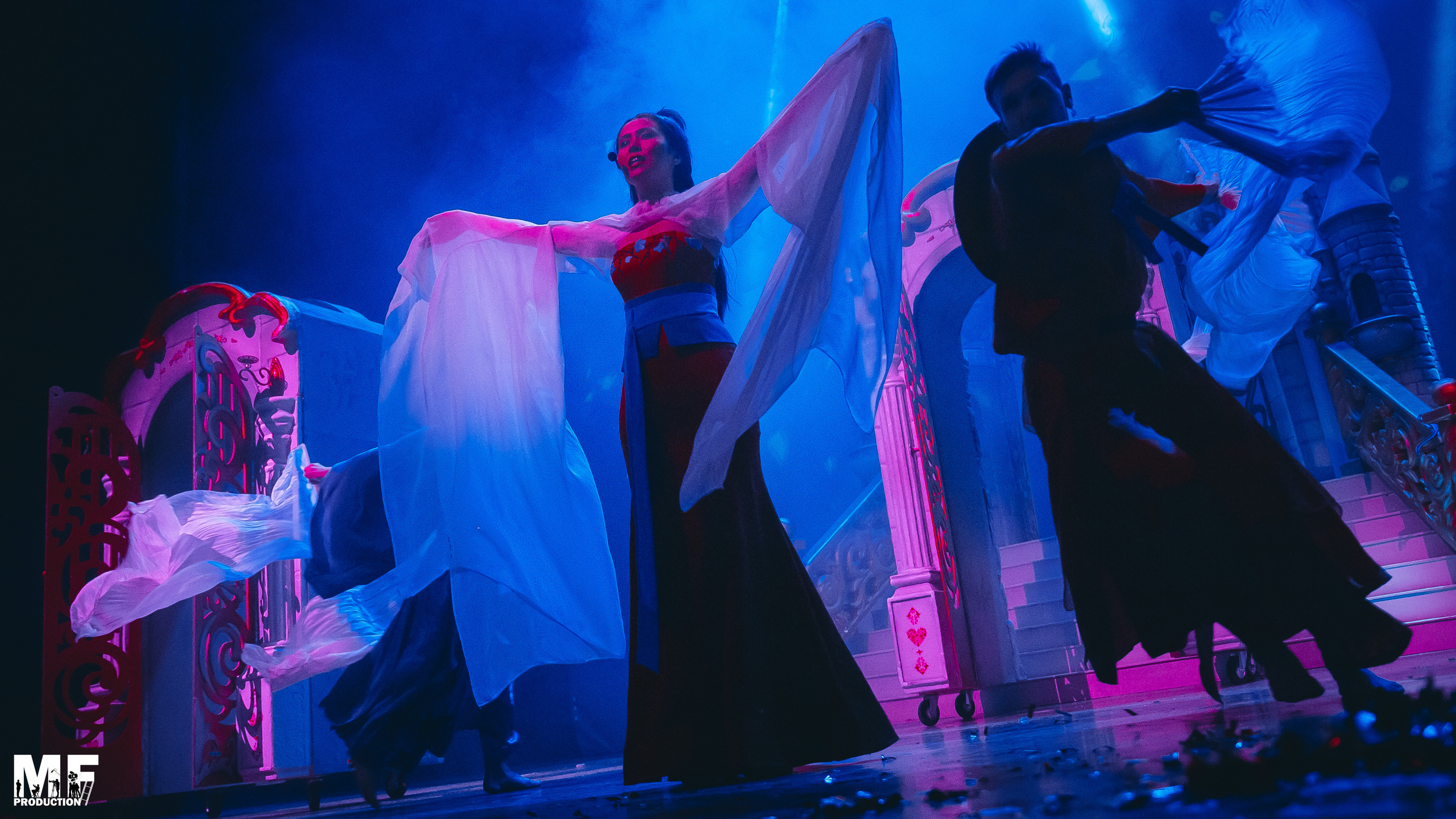 MF PROD. — PRINCESS AND VILLIANS. MOVIE FAMILY PRODUCTION