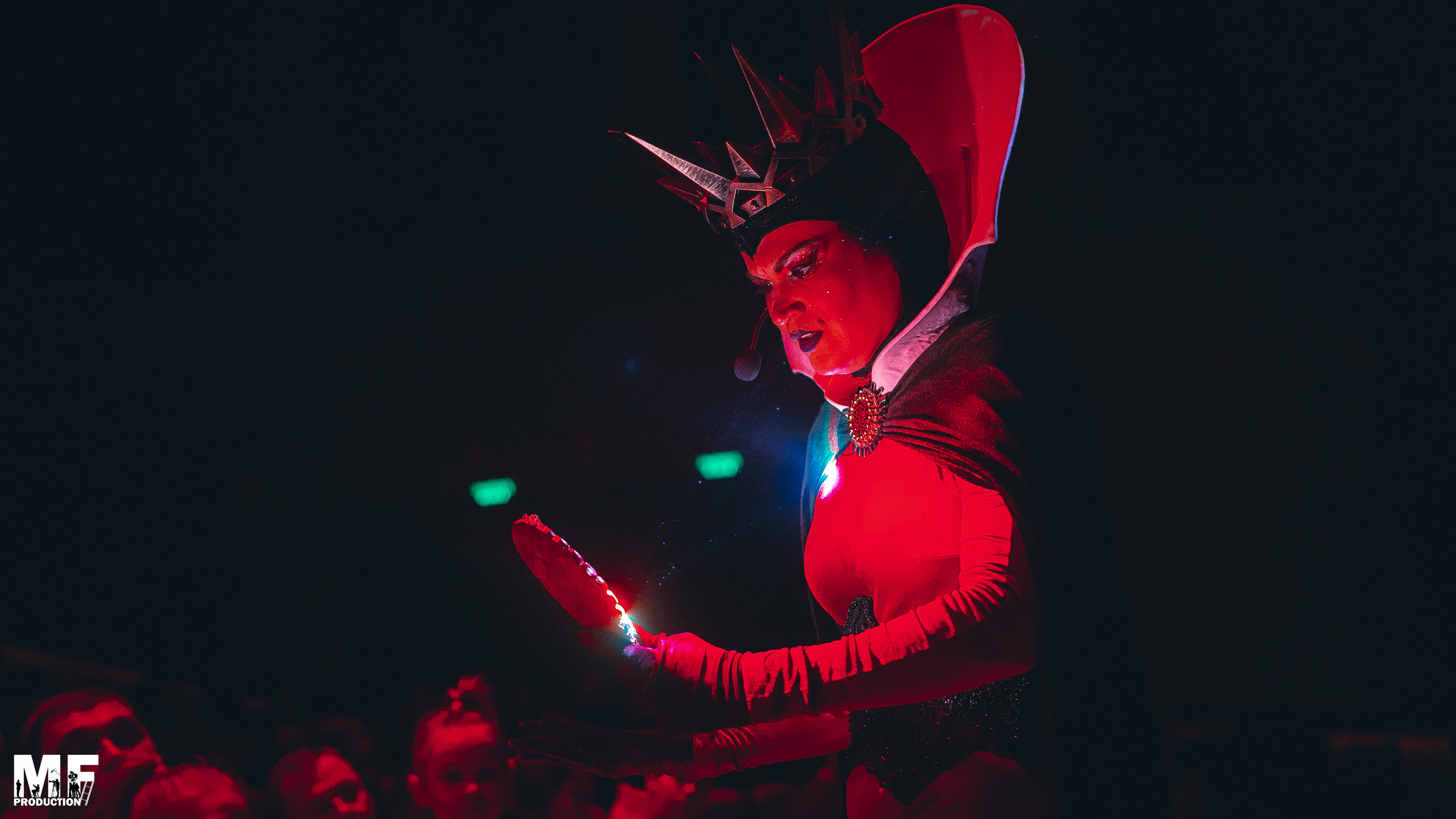 MF PROD. — PRINCESS AND VILLIANS. MOVIE FAMILY PRODUCTION