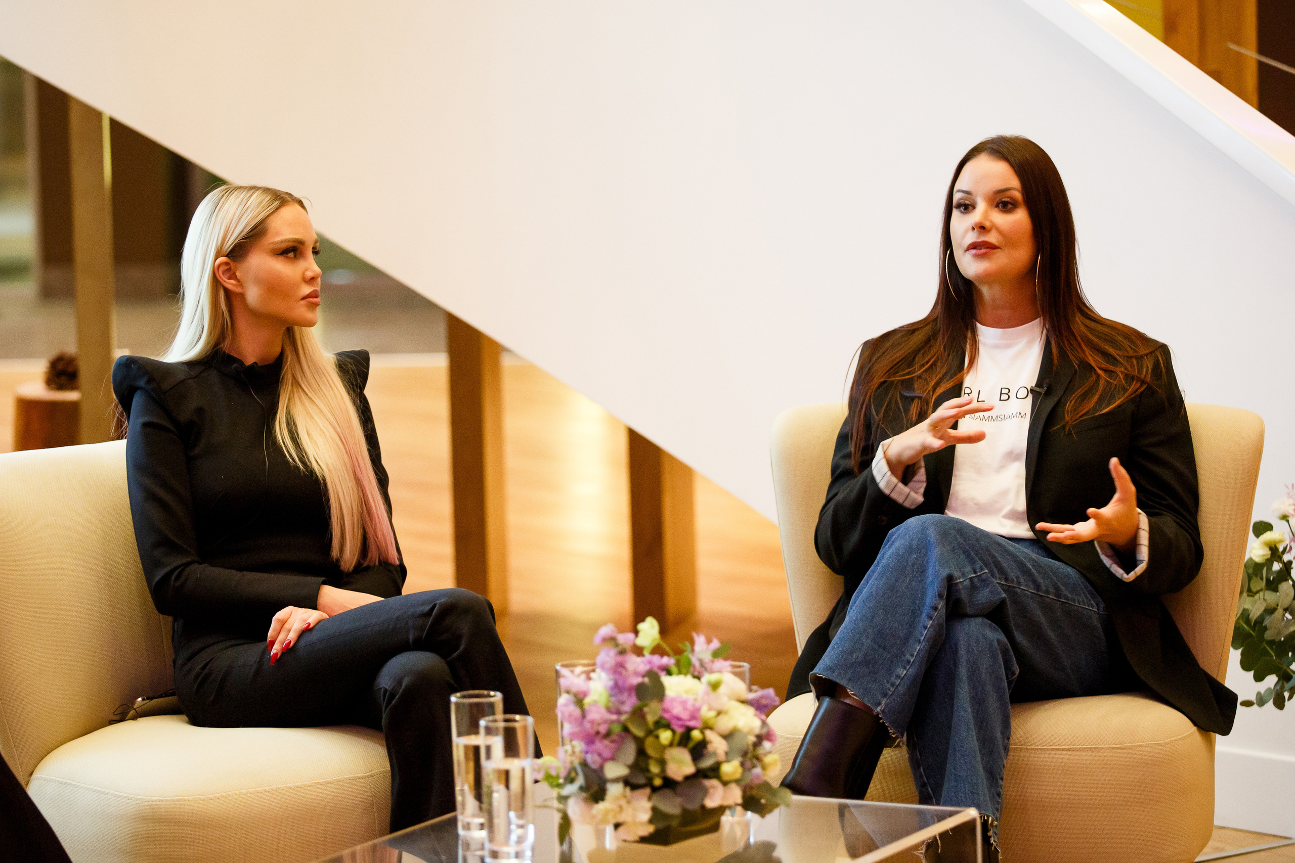 Verba Mayr Диалог на тему «Женщины в поисках баланса». Фотограф Иван Недорез