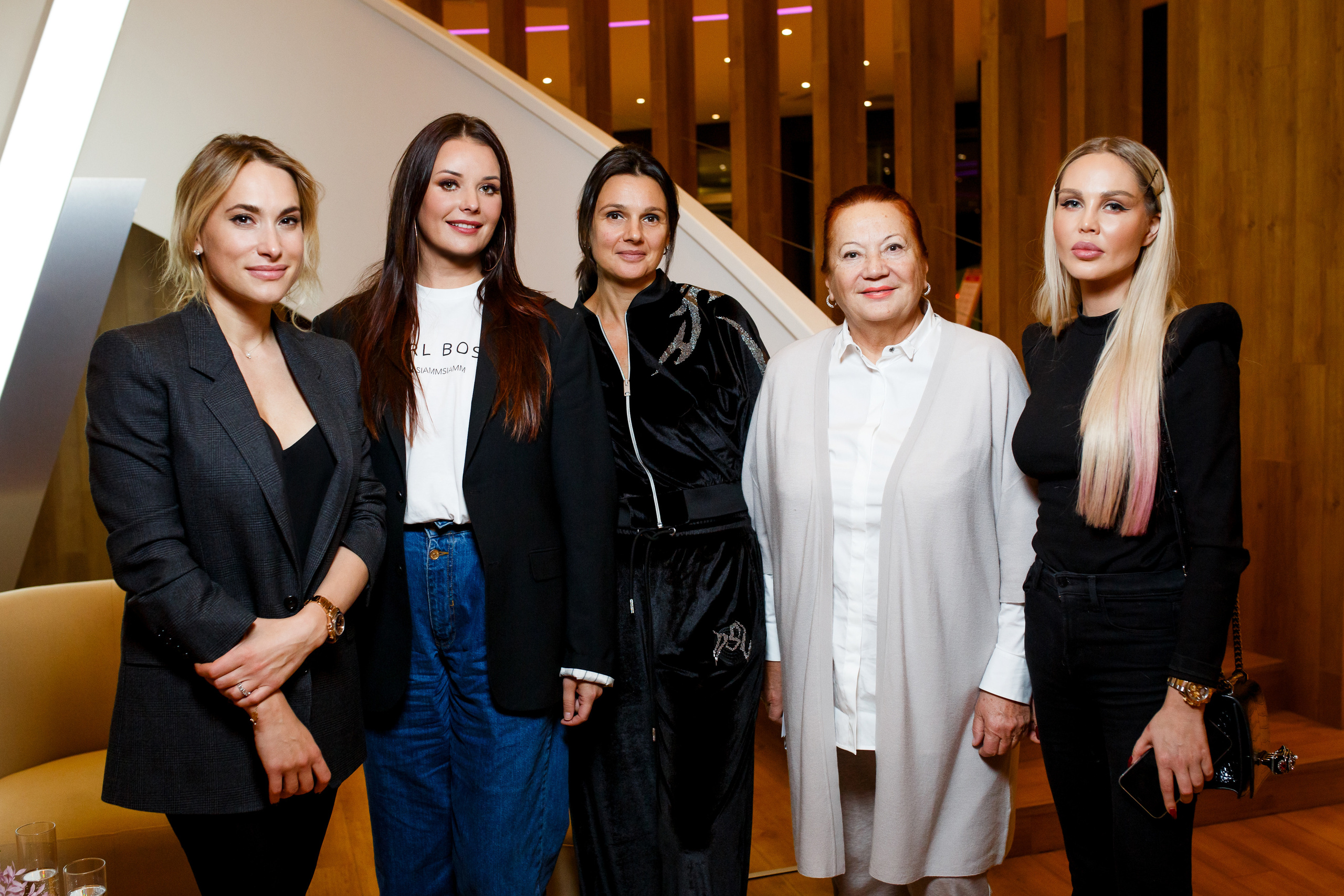 Verba Mayr Диалог на тему «Женщины в поисках баланса». Фотограф Иван Недорез