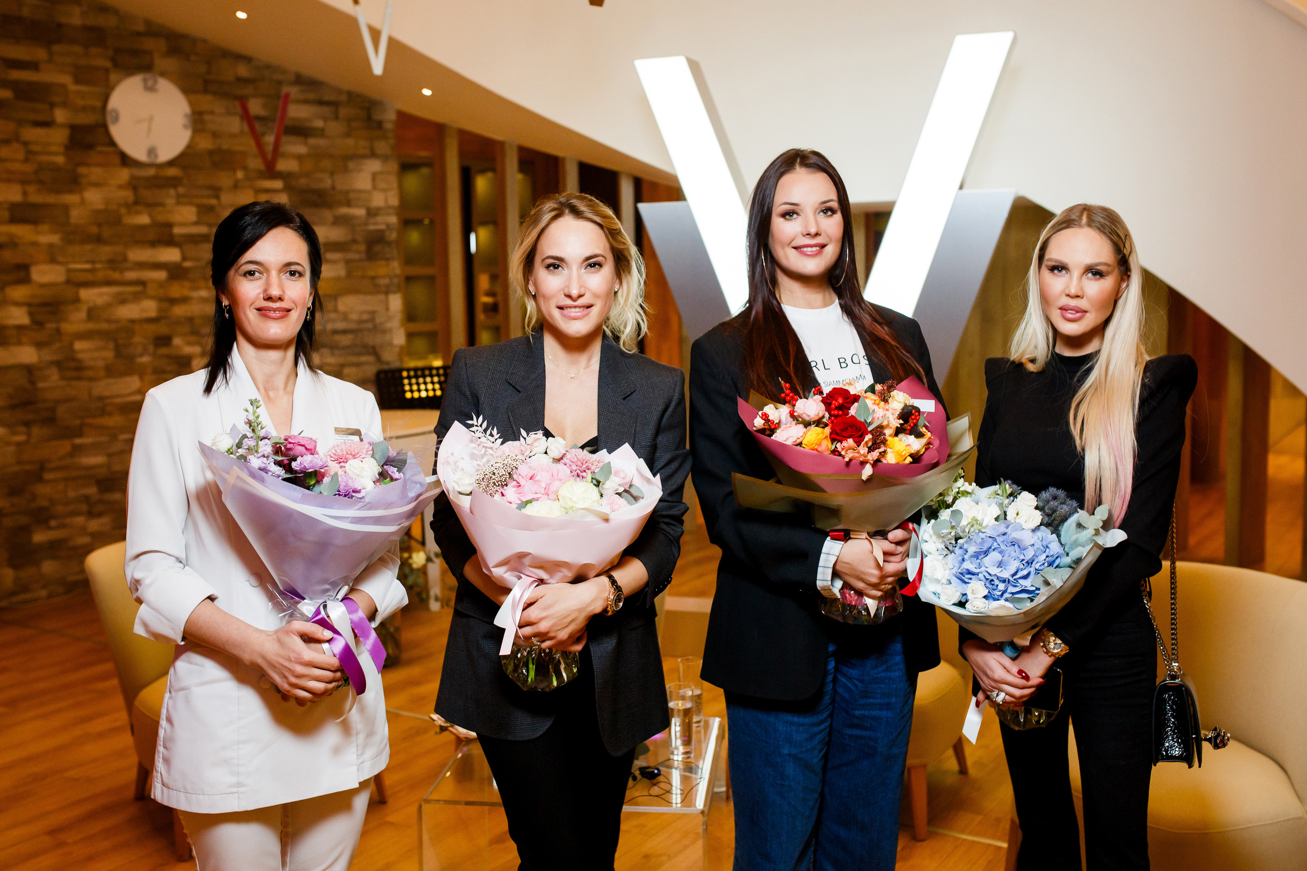 Verba Mayr Диалог на тему «Женщины в поисках баланса». Фотограф Иван Недорез