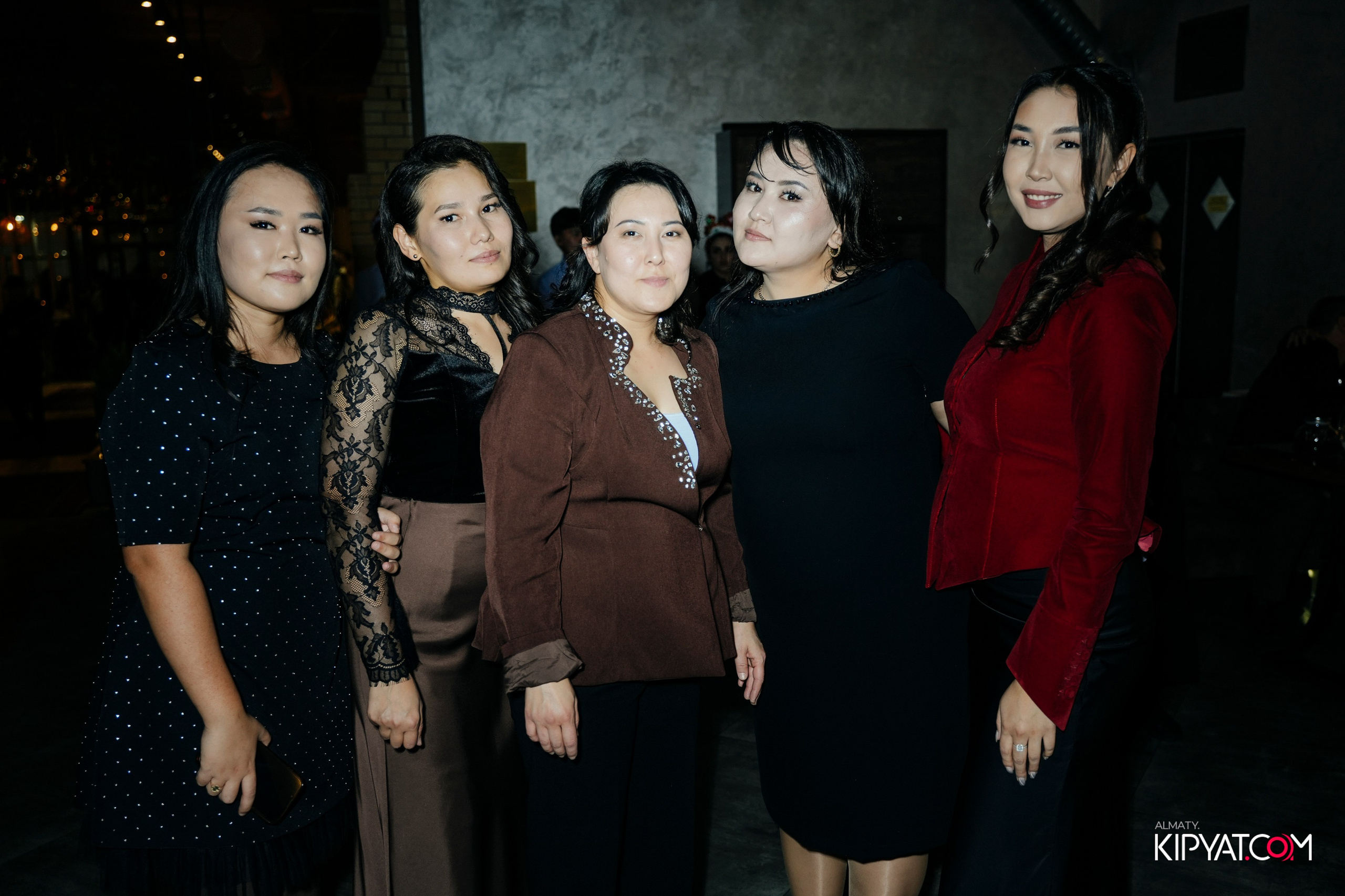 КАФЕ ЖАСМИН НА ЯССАУИ. КИПЯТКОМ АЛМАТЫ! Фотосъемка мероприятий в Алматы