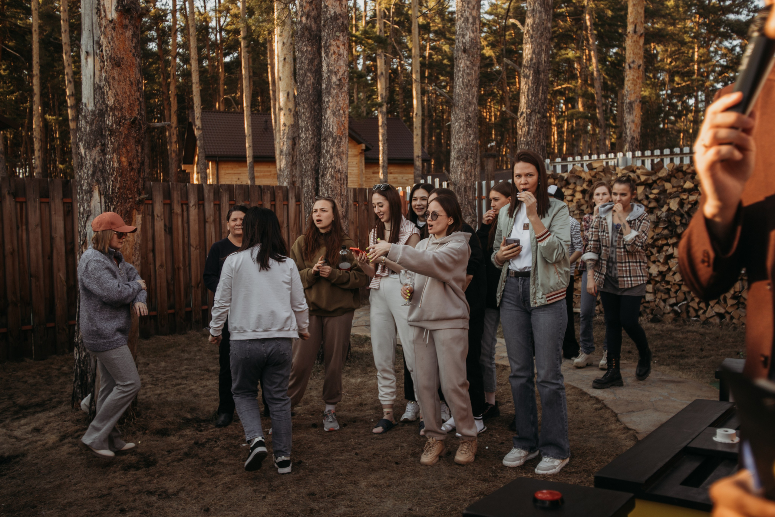 Корпоратив Muza_Arts. Венера Гайн. Репортажный фотограф  Тюмень. Обучение фотографии с 0