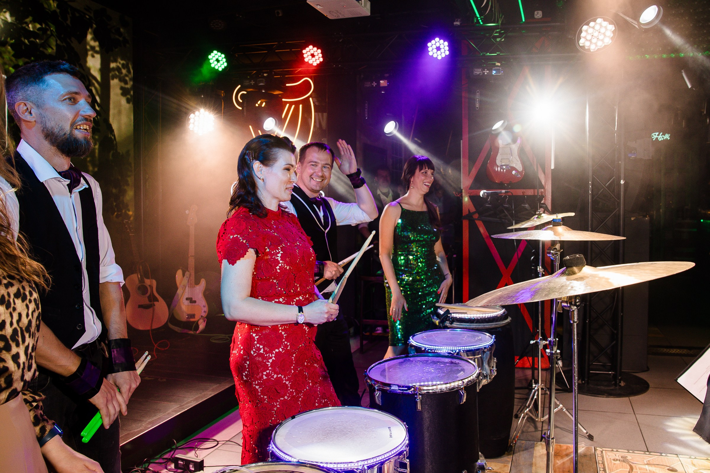 Репортажная съёмка. Свадебный фотограф в Иваново Гитарина Черняева