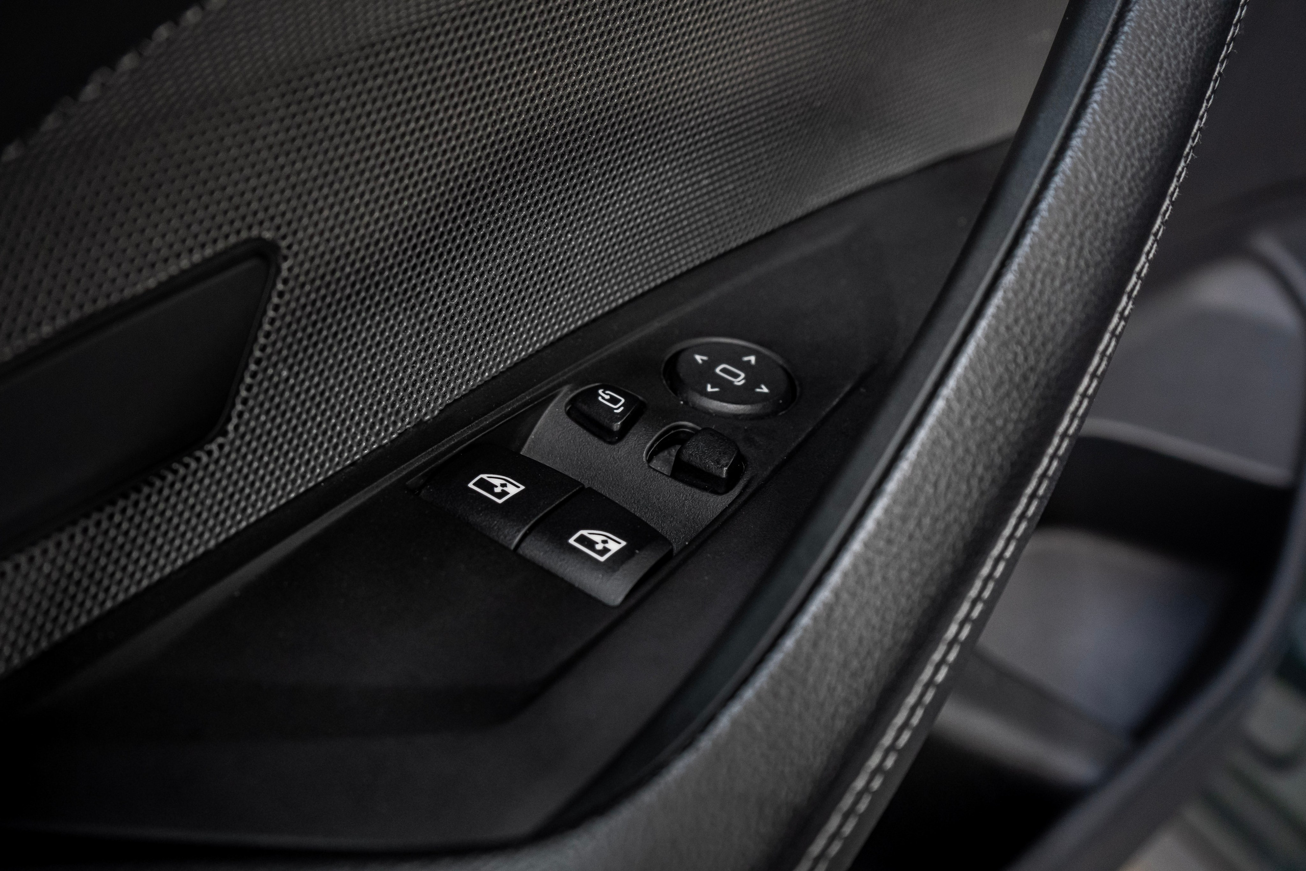 BMW M4. Автомобильный фотограф Ногинск Денис Городок