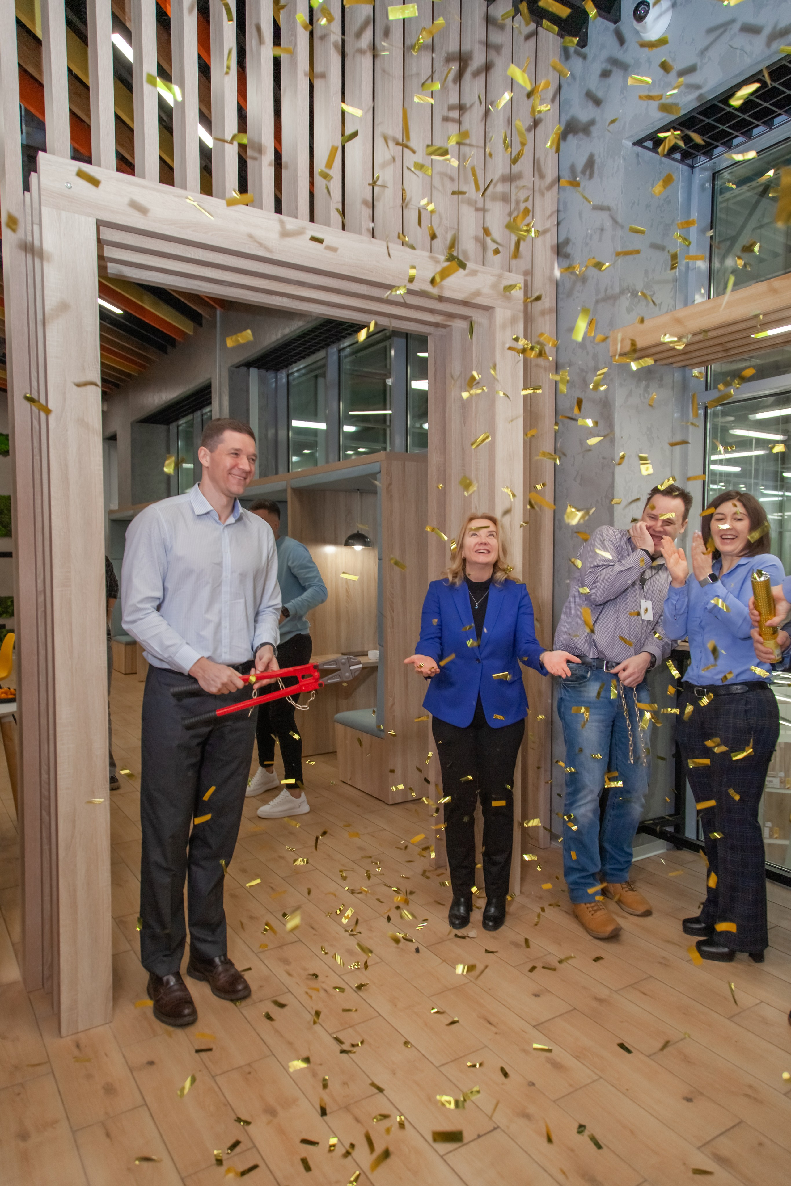Петрович — открытие коворкинга. Двойняшки-фотографы Анна и Анастасия в Санкт-Петербурге