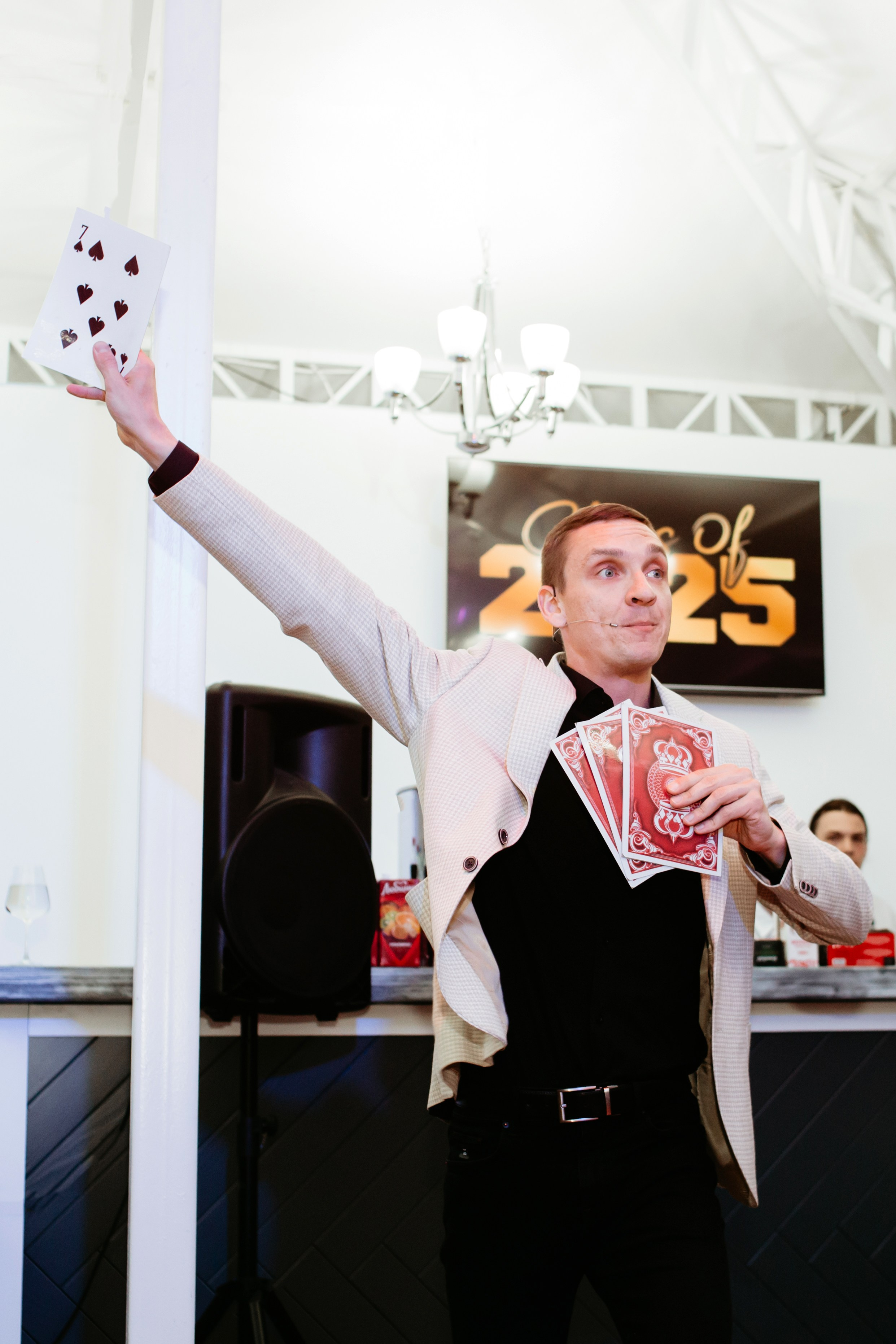 Выпускной 2025 (41 школа) 11 класс. Фотограф в Челябинске Ополихина Анна