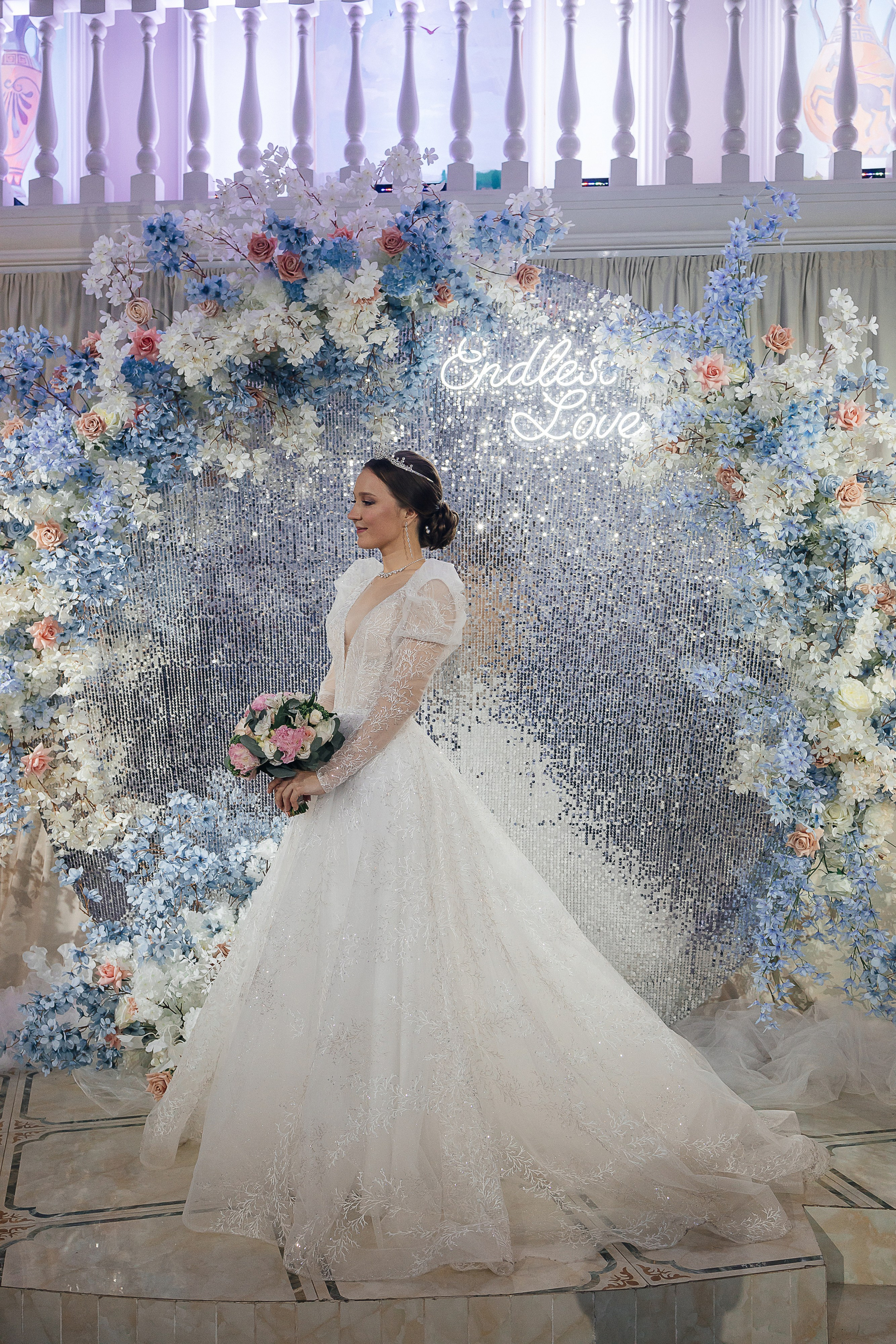 Романтическое утро невесты. Олег Сверчков | Свадебный фотограф Вологда