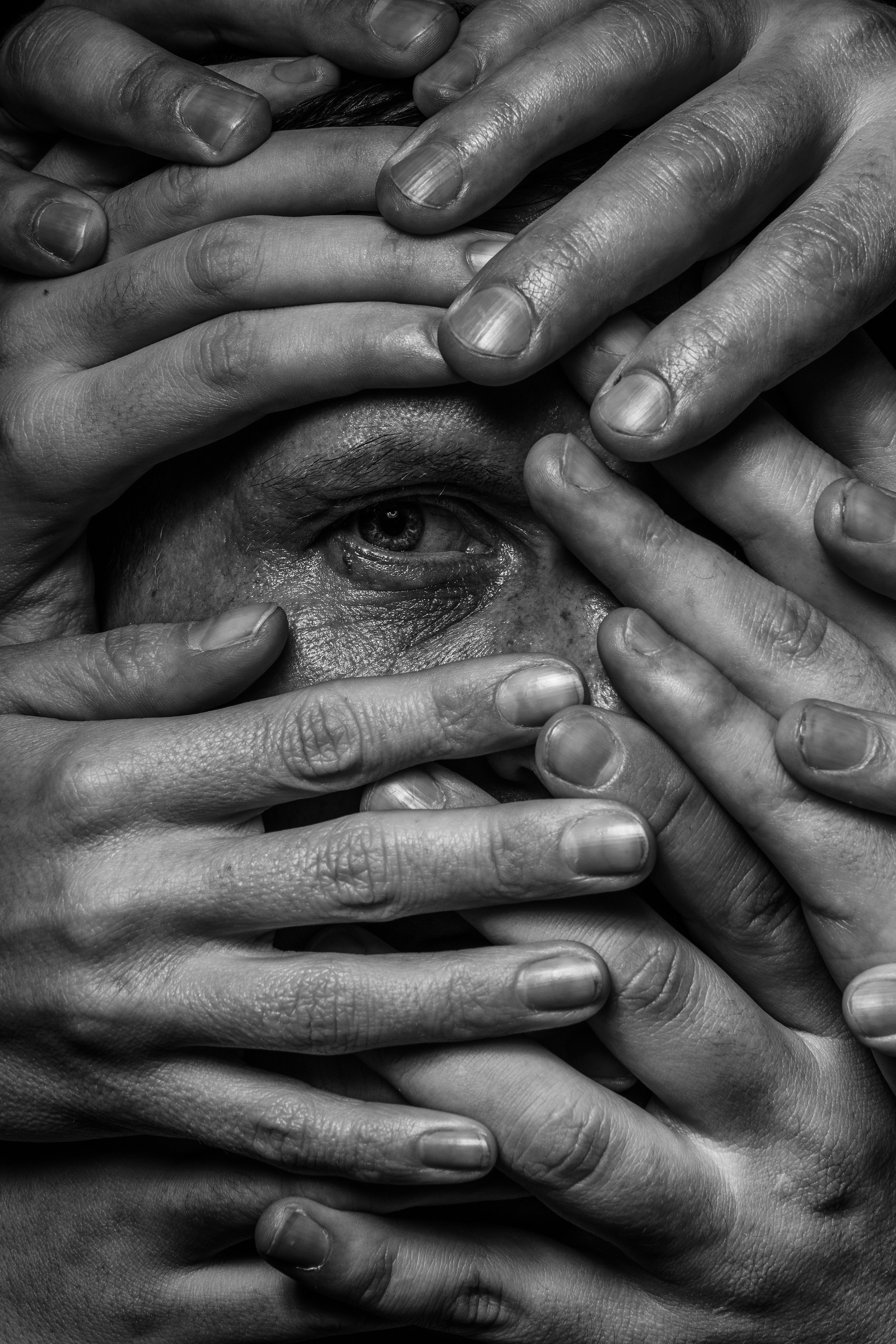 Креатив. Портретный и Ню фотограф в Челябинске Сергей Юдин