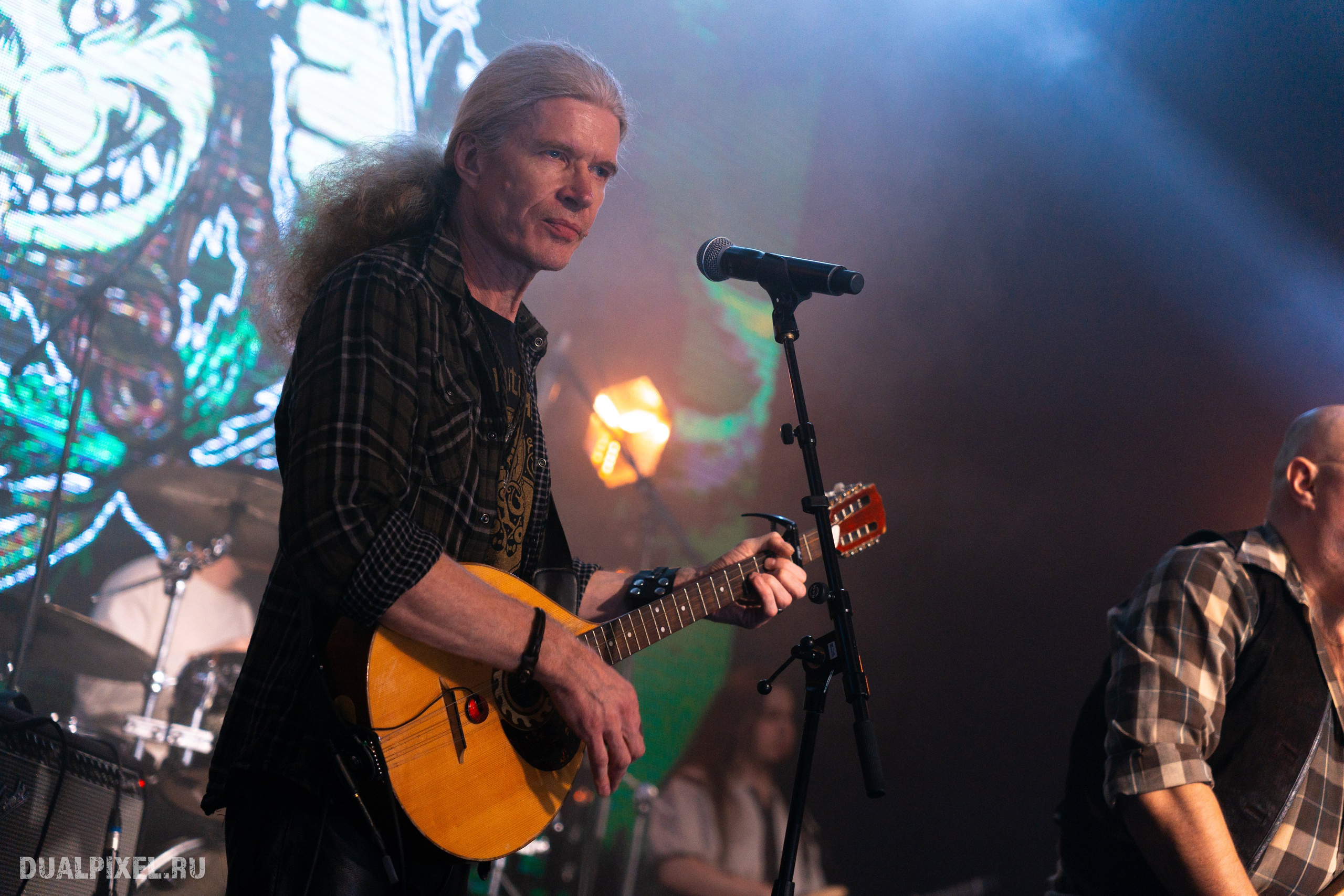 Тролль гнёт ель. Магия музыки в кадре: Концертная Фотография