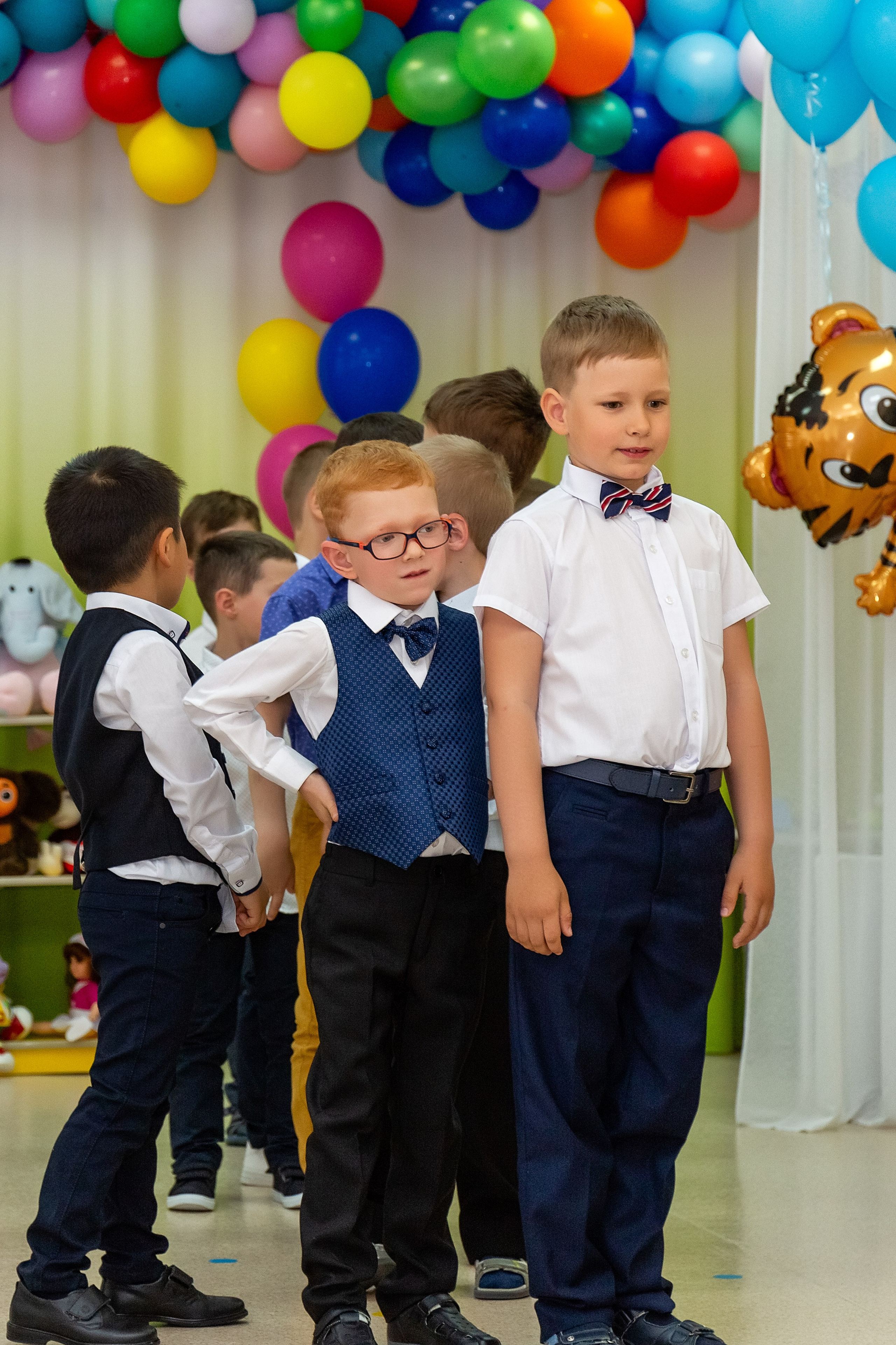 Выпускной. Детский сад «Тигрёнок». Стильный выпускной альбом Владивосток фотограф Вероника Мигачева