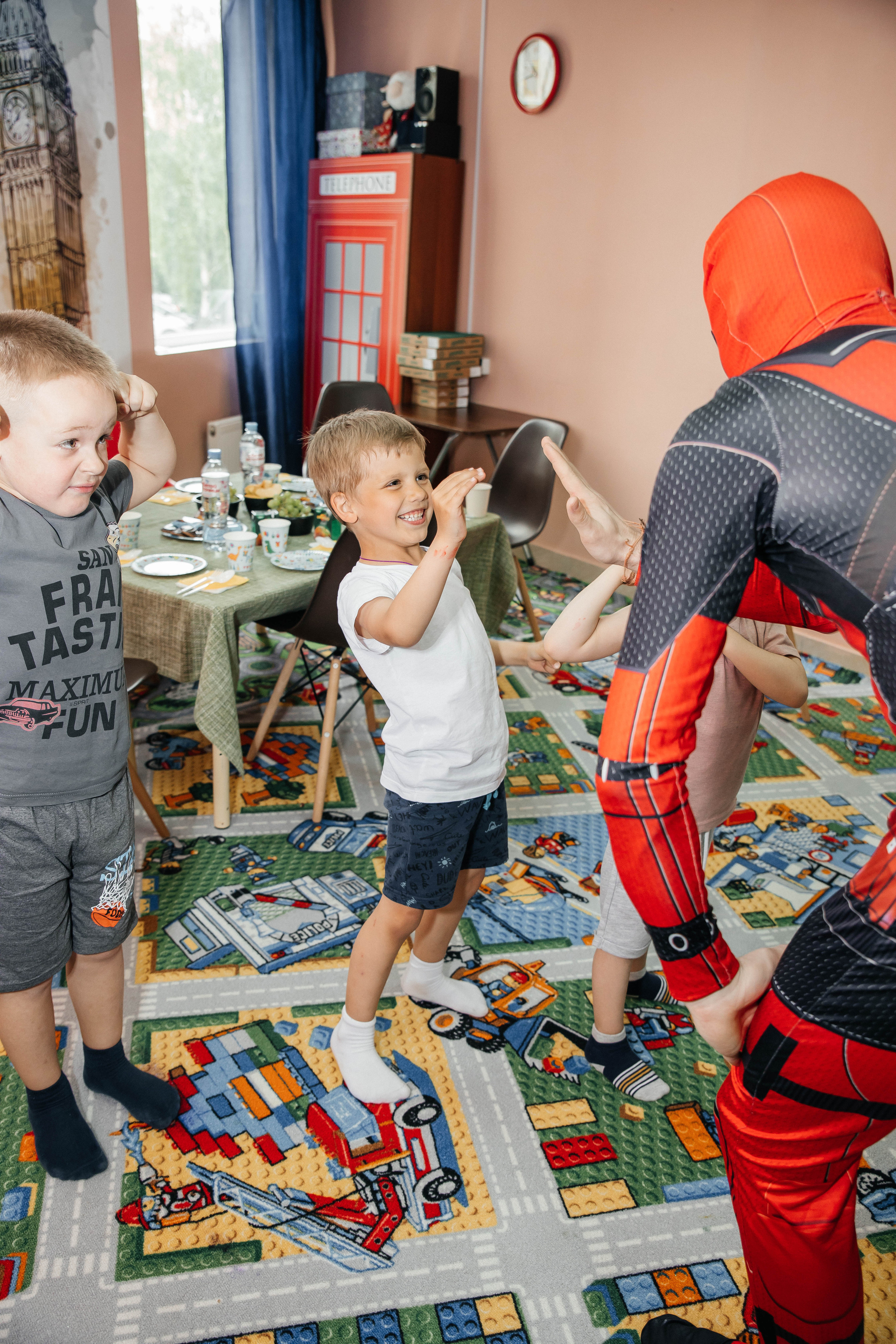 Артем. День рождения 6 лет (3 совы). Фотограф в Красногорске Инна Романова, индивидуальные съемки, лавстори
