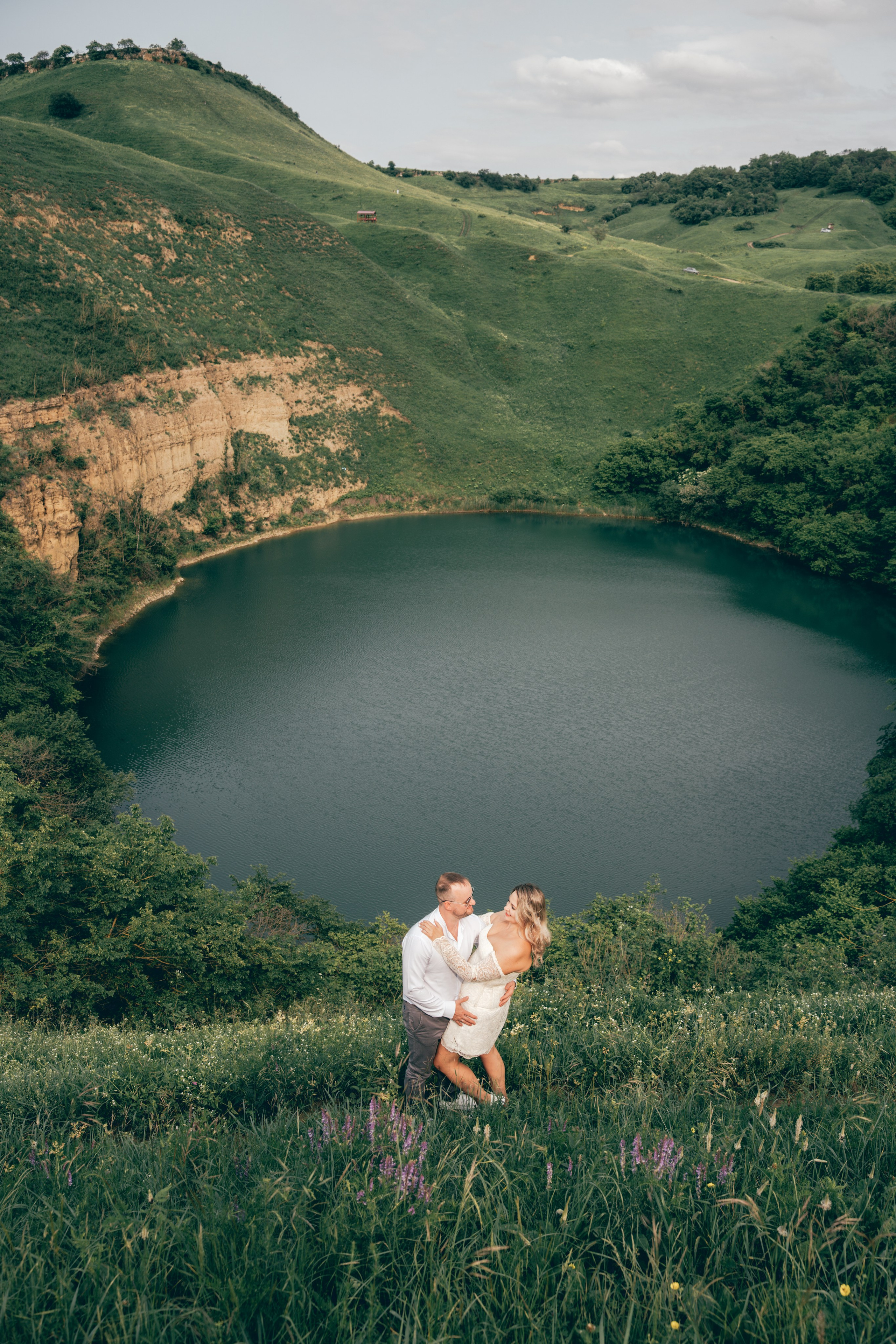Съемка для брендов одежды КМВ Пятигорск, Железноводск, Ессентуки, Кисловодск Архыз Домбай Фотосессия. Фотограф КМВ|ГОРЫ Пятигорск Железноводск Ессентуки Кисловодск Домбай Архыз Эльбрус