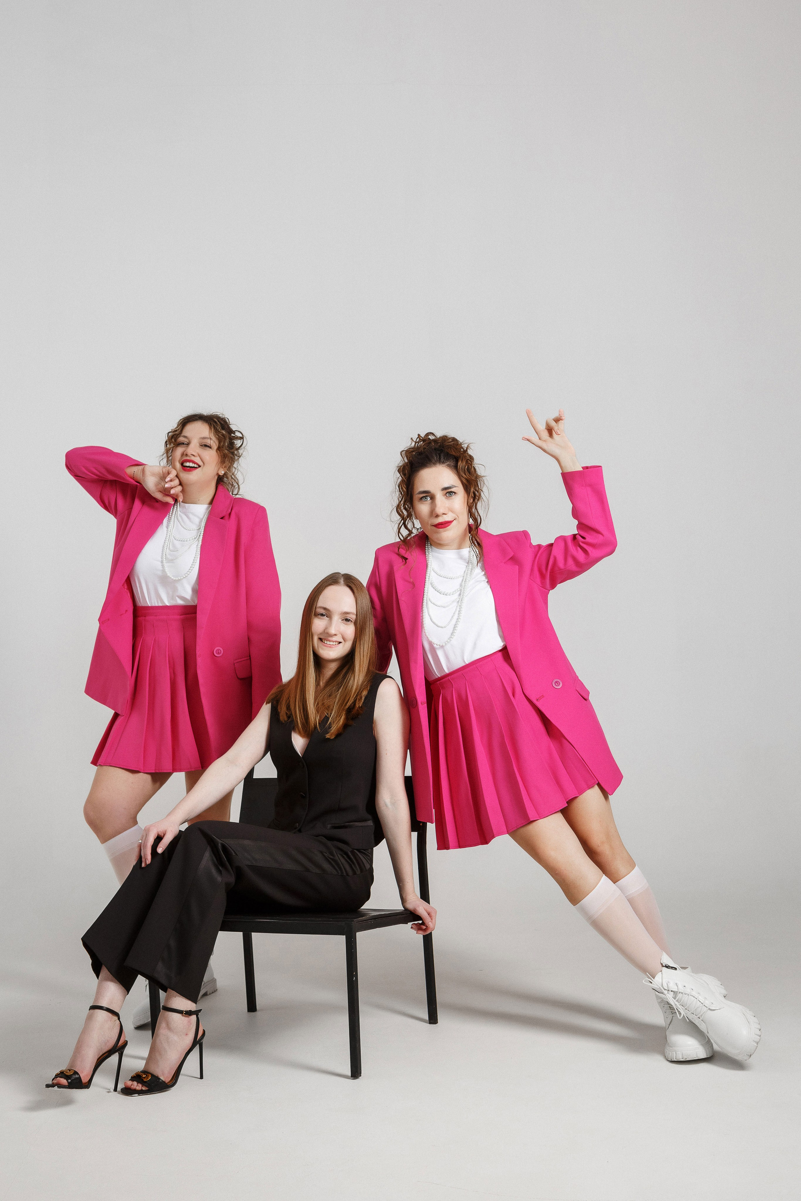 Фотосессия организаторов XOXO и невест в фотостудии 'Луч' в Таганроге. Свадебный и семейный фотограф в Таганроге Бакарюк Антон