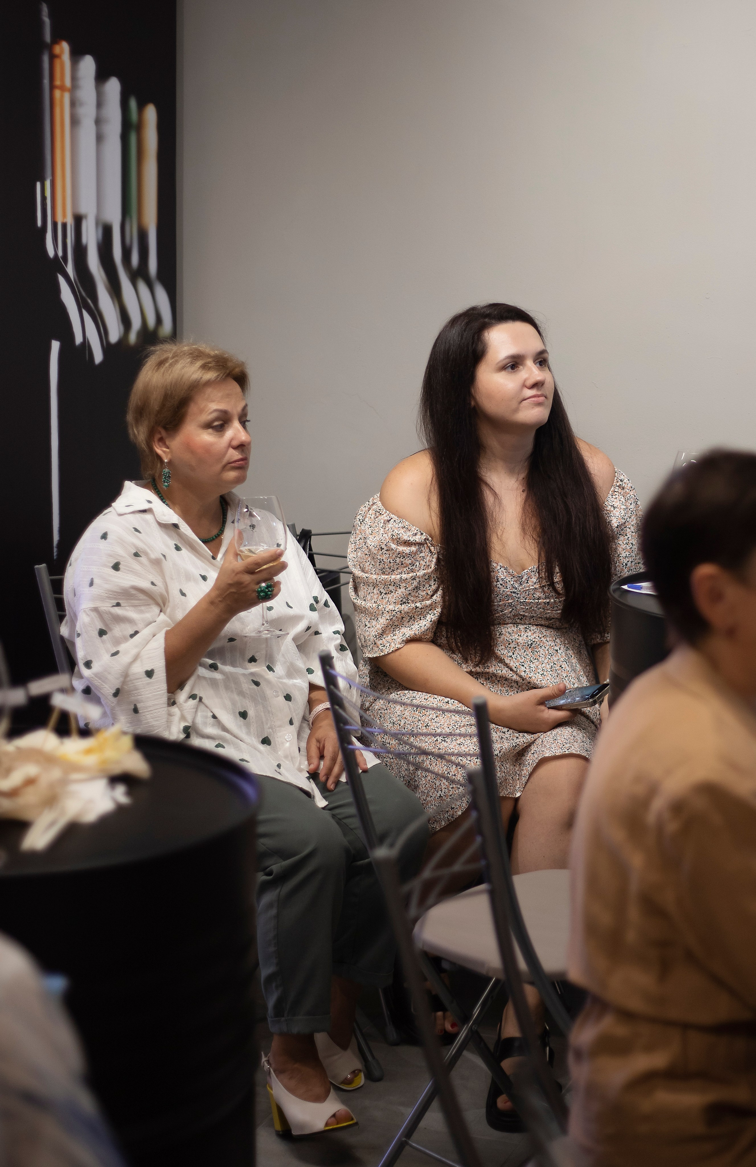 Дегустация вина. Фотограф Пушкино и Москва Анастасия Коган