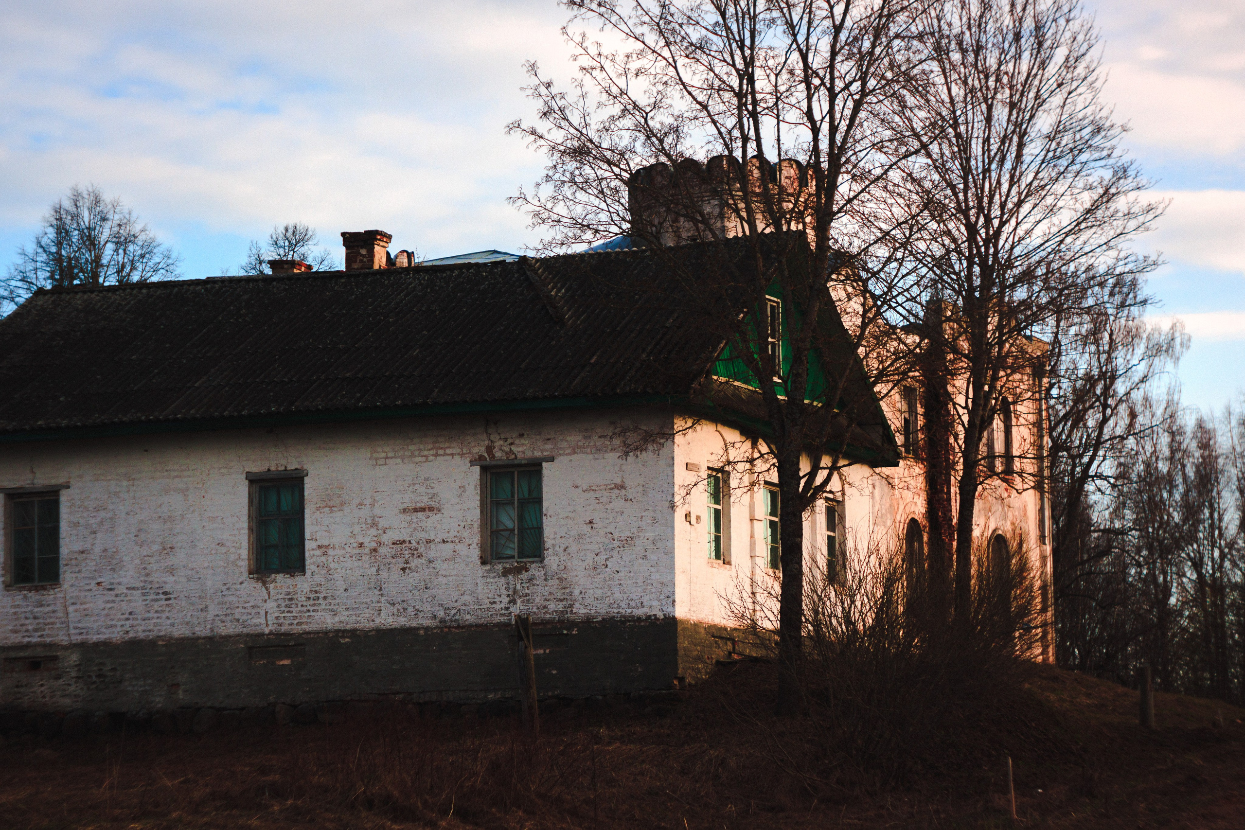 Castle. Den Mirov — Photographer, Musician