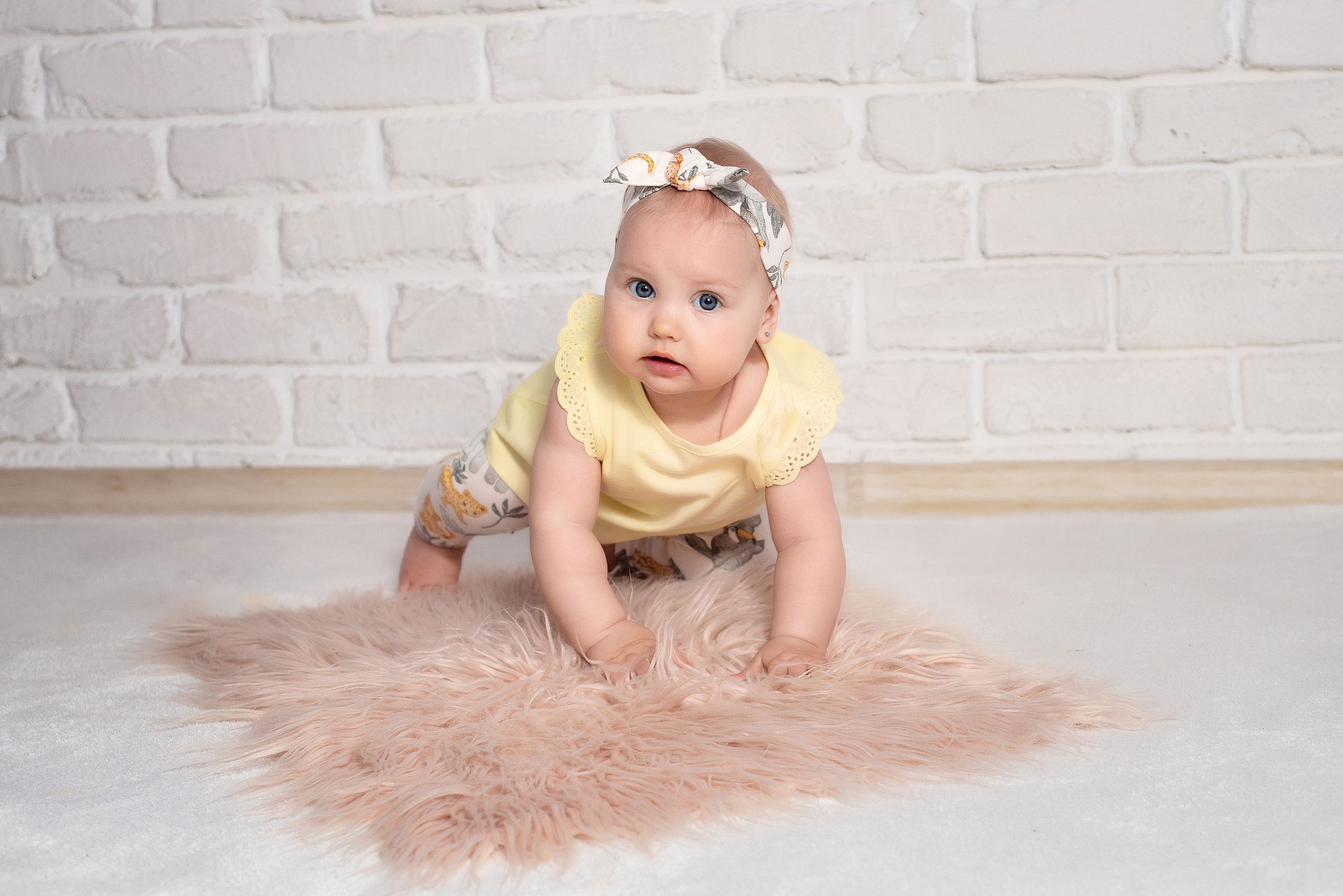 Съемка малышей 6-8 месяцев. Фотограф новорожденных, семейный детский в Тюмени Татьяна Морозова