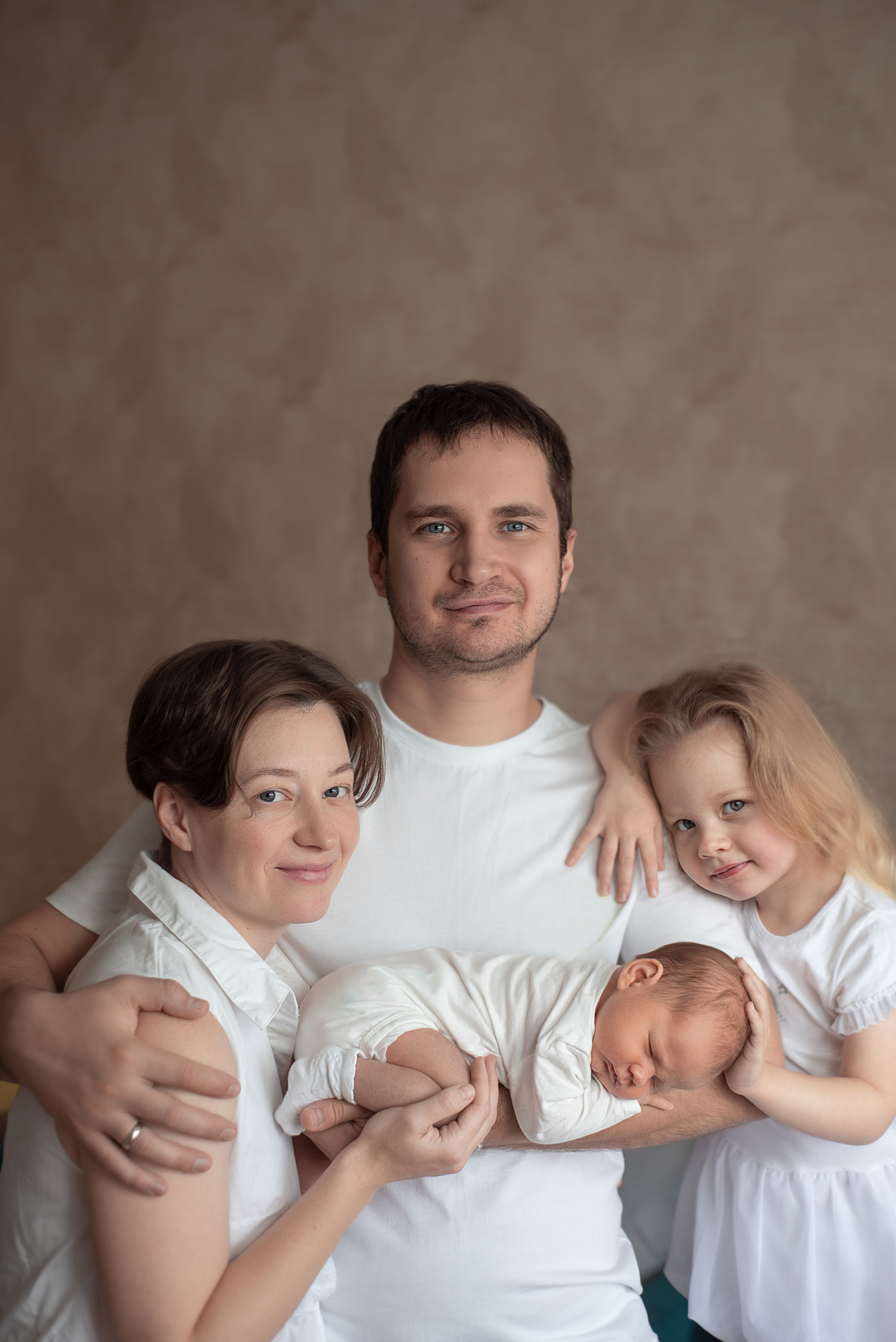 Уютная и нежная съемка ньюбон Lifestyle. Фотограф новорожденных, семейный детский в Тюмени Татьяна Морозова