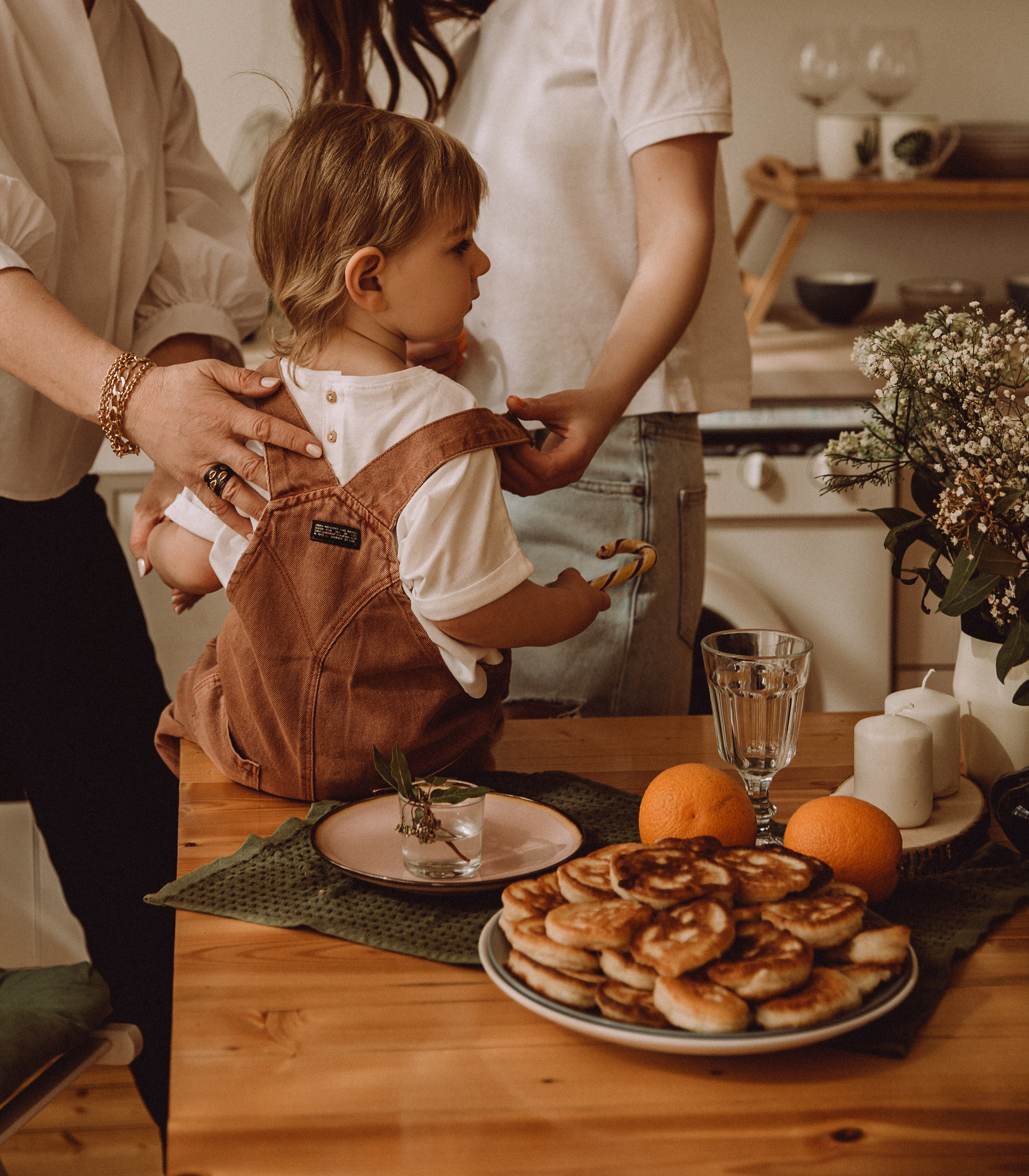 Семейная съемка в студии LoftPotolok. Фотограф в Краснодаре и Краснодарском крае