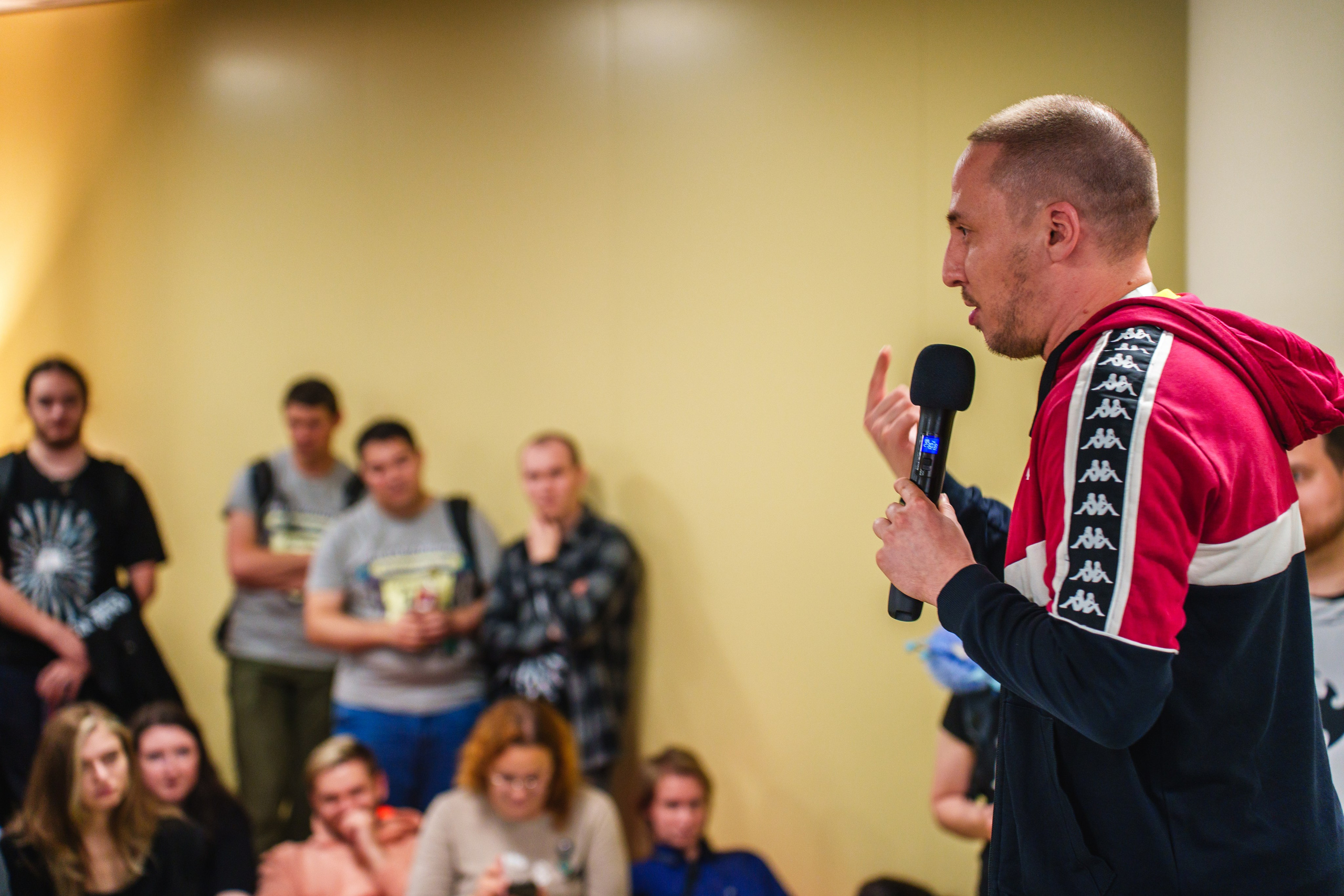 Living room studio. Ролекон 24. Великолепный фотограф Александр Захарченко