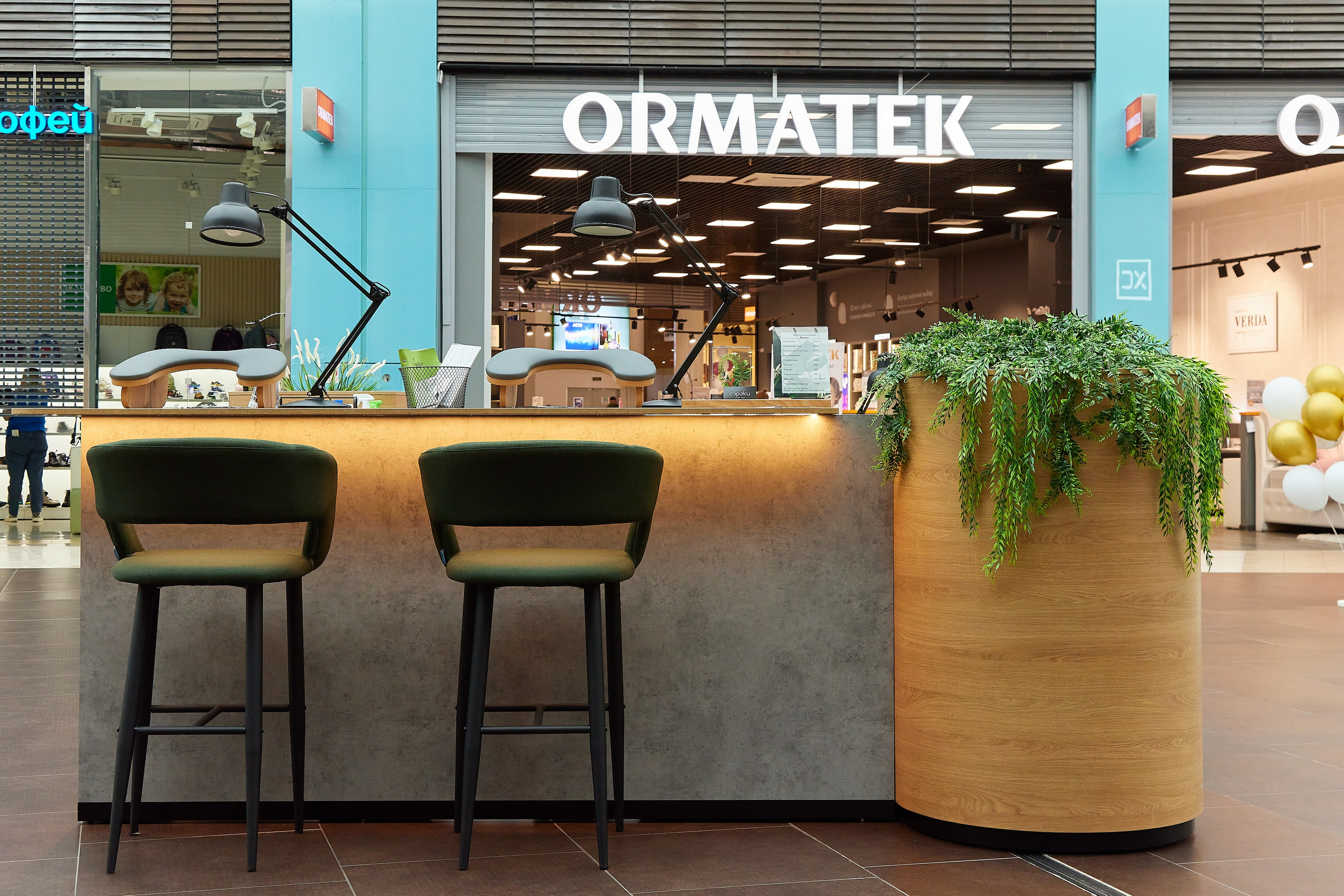 Ногтевая студия Сороки в ТЦ Лето. Фотограф Анастасия Леонтьева Санкт-Петербург