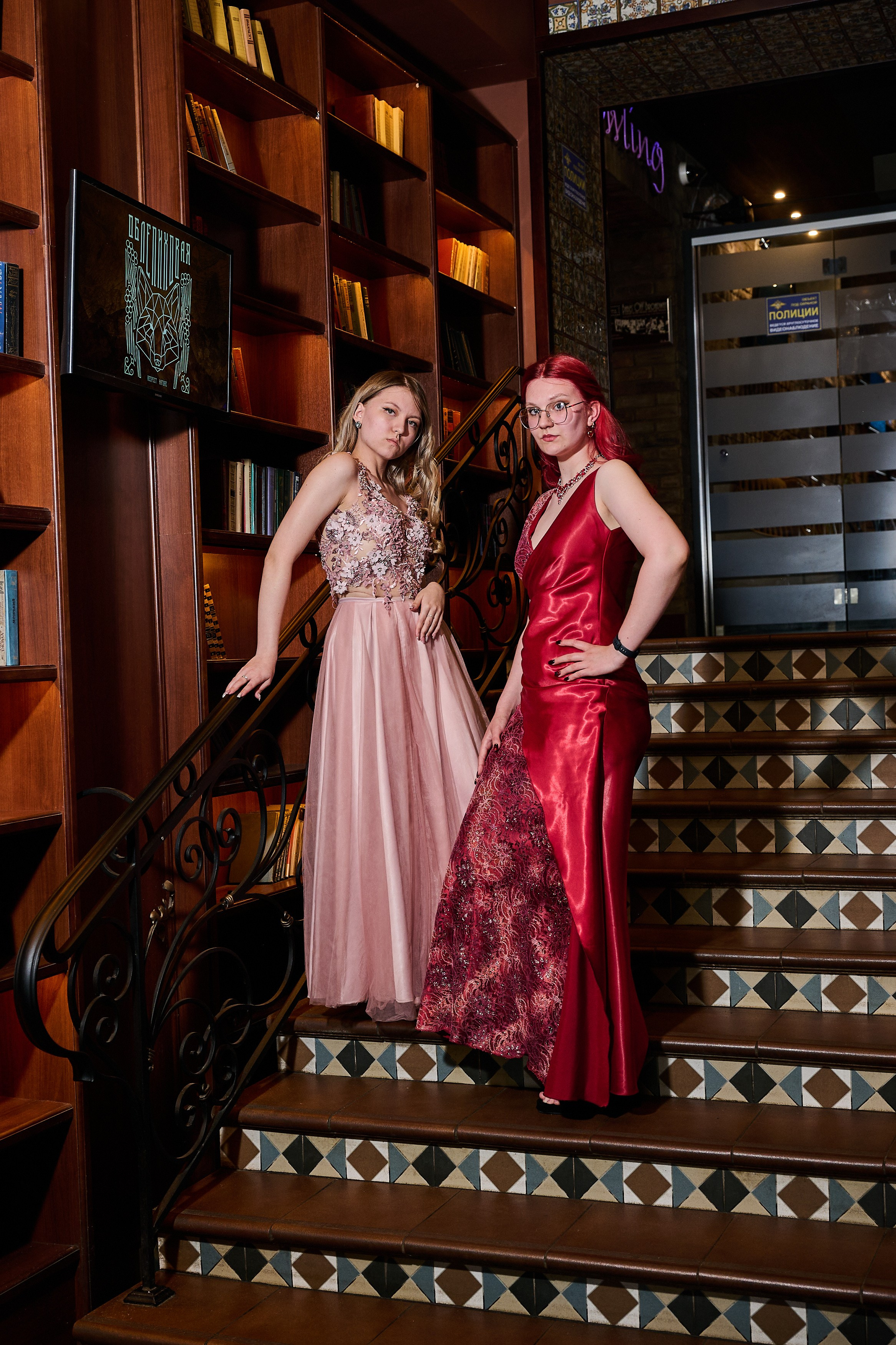 Выпускные и праздники. Выпускные альбомы. Предметная и контент съёмка. Фотостудия Klass