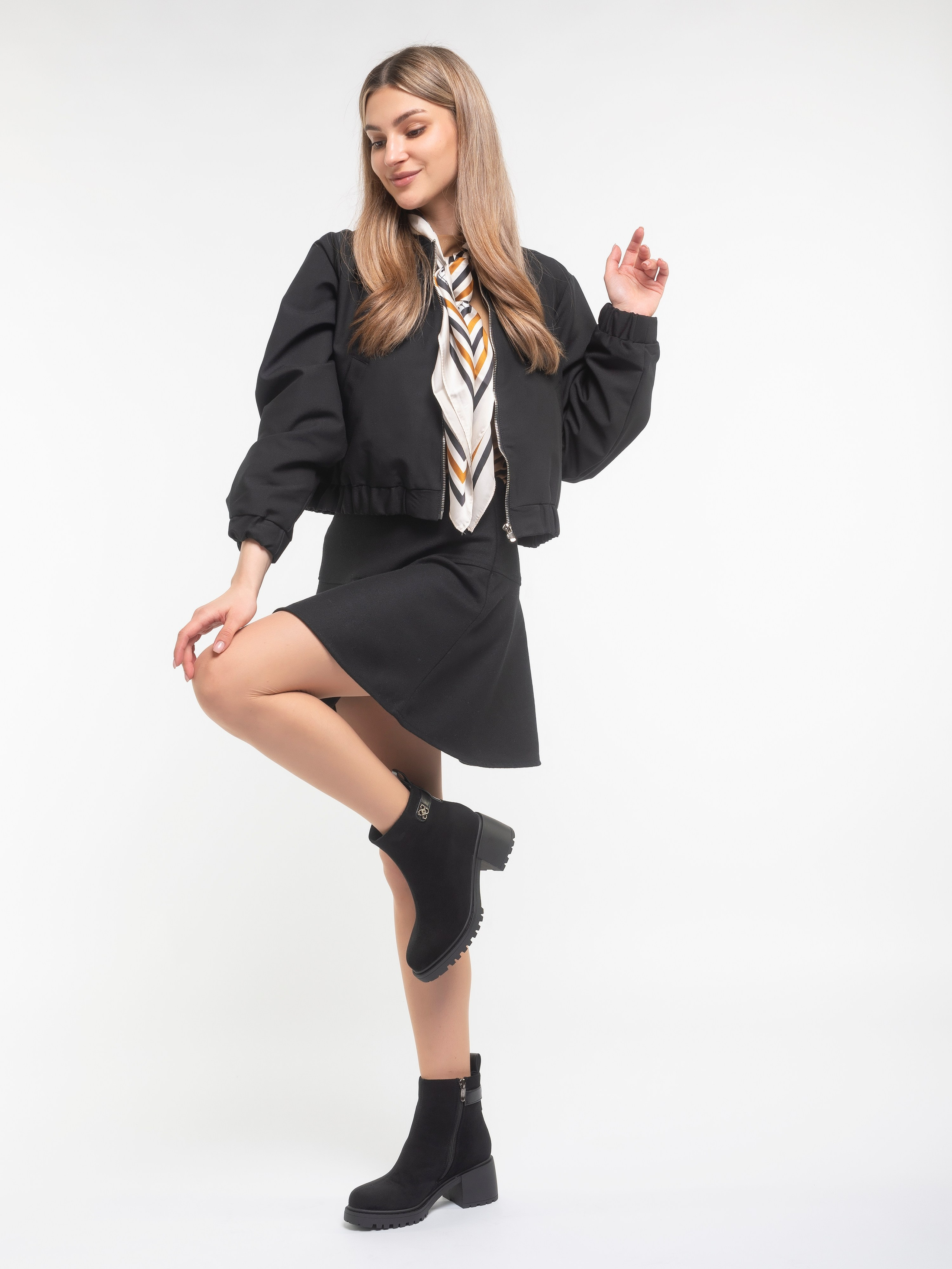 КАТАЛОГ ОБУВИ ОТ KARI. Фотограф