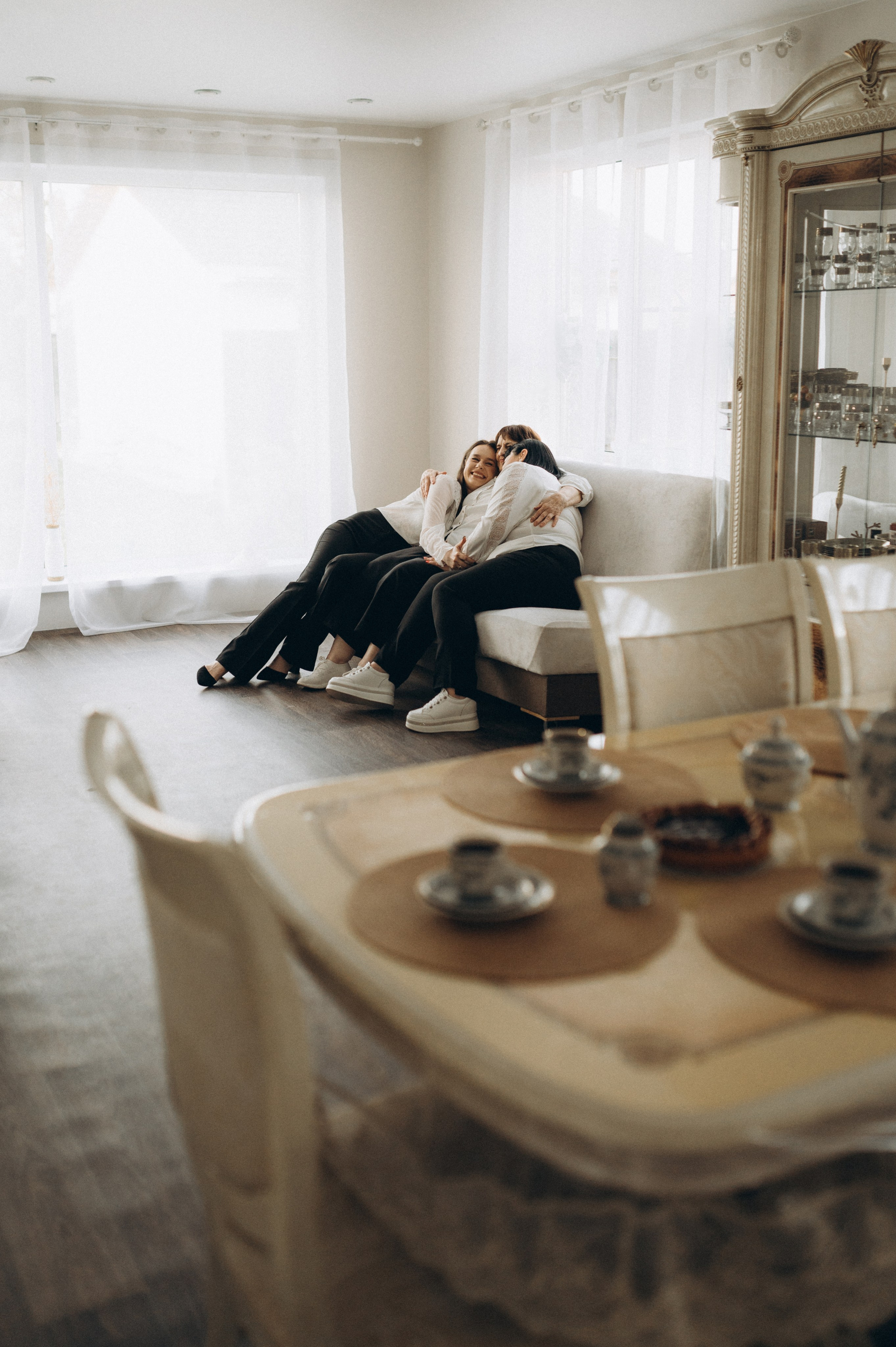 Три поколения женской энергии. Семейный фотограф в Новосибирске Женя Индрикова