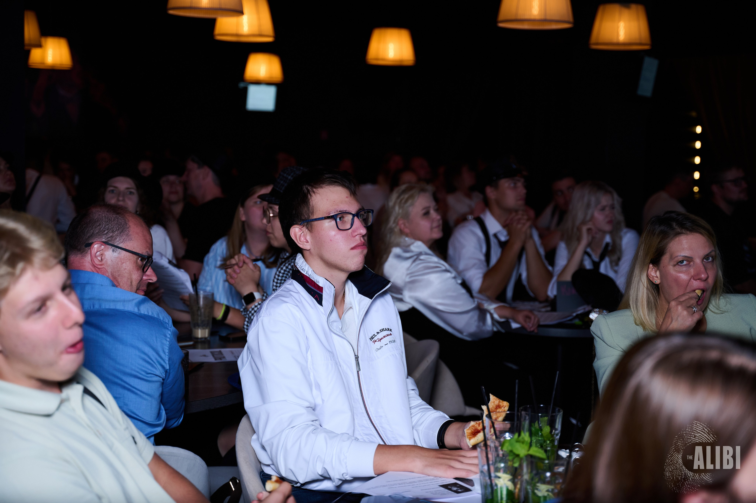 Квиз ALIBI. Фотограф Универсал в Новосибирске