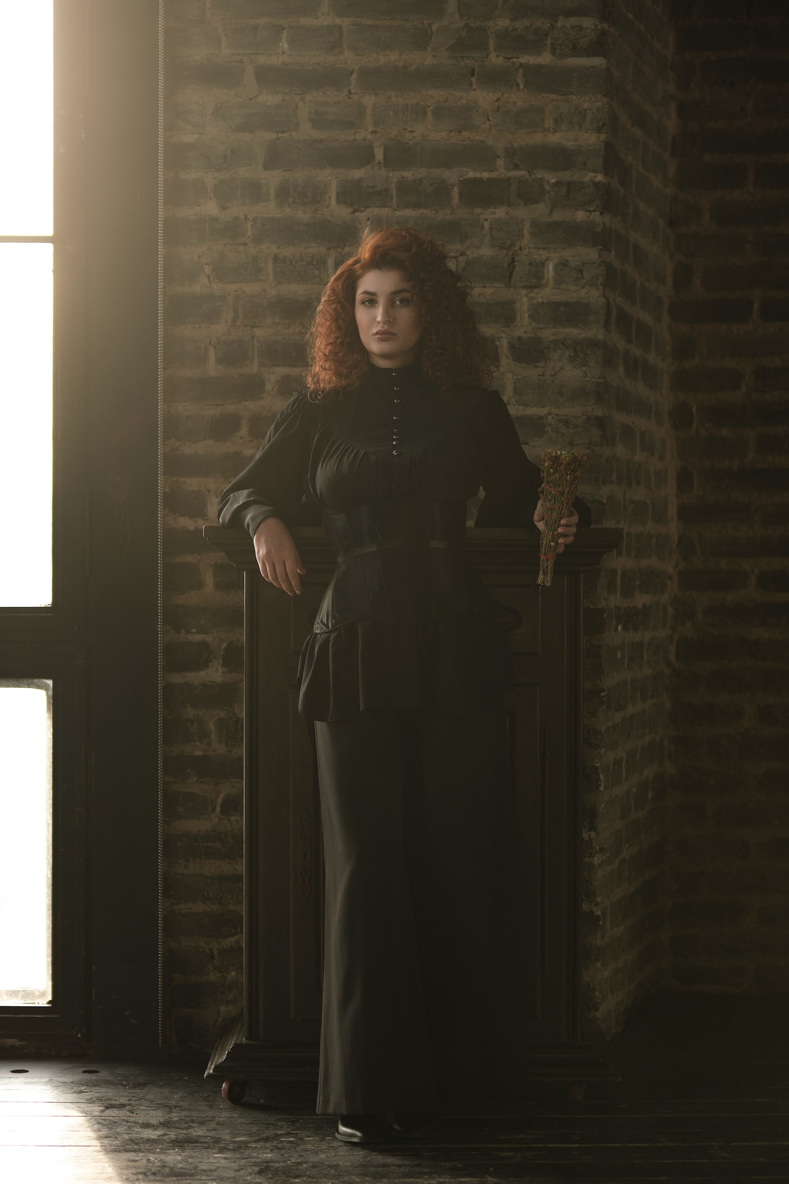 Witch. Профессиональный фотограф в Москве Захар Ишутин