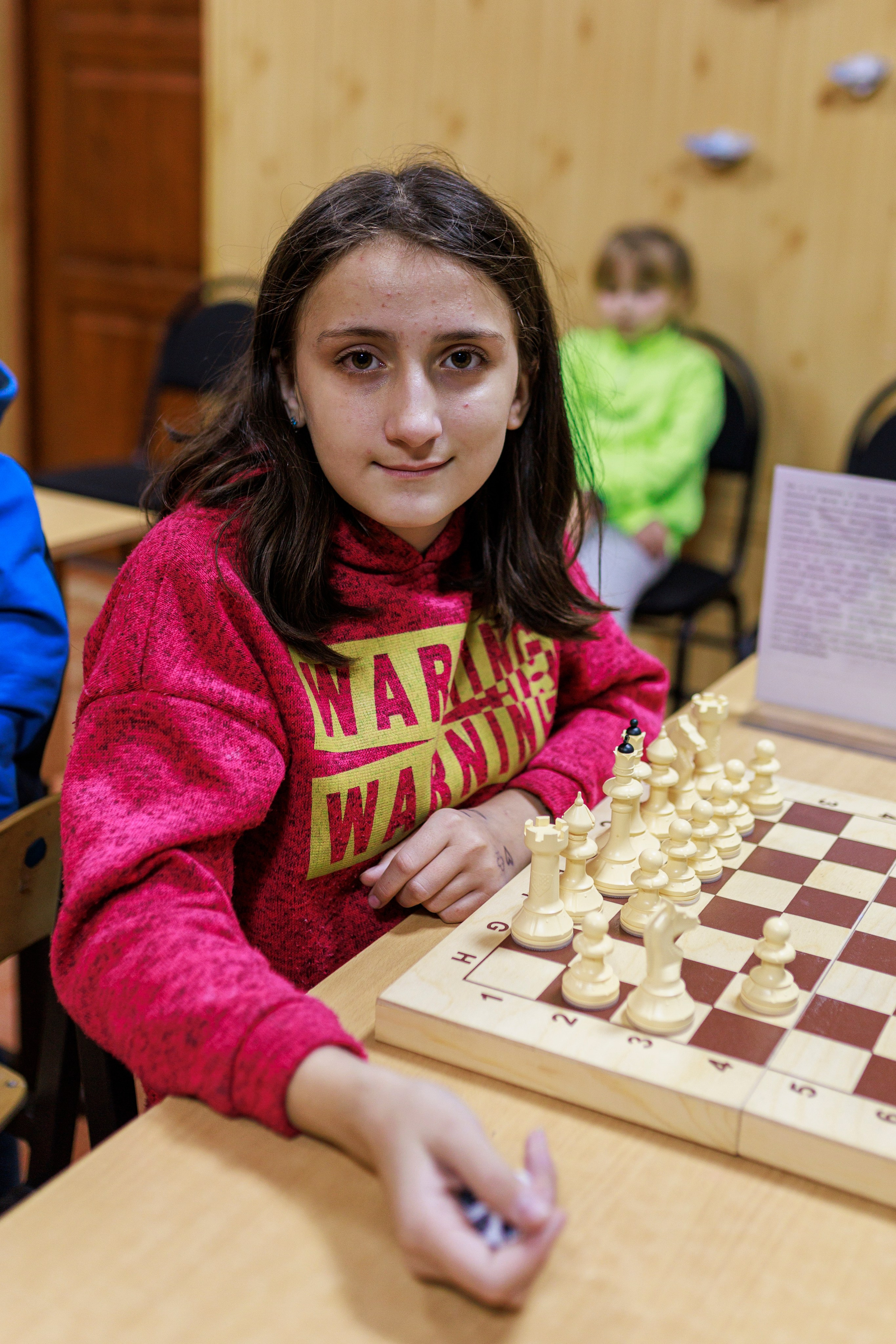 Репортажная сьёмка игры в шахматы в детском доме. Семейный и детский фотограф в Рязани Васюгова Мария