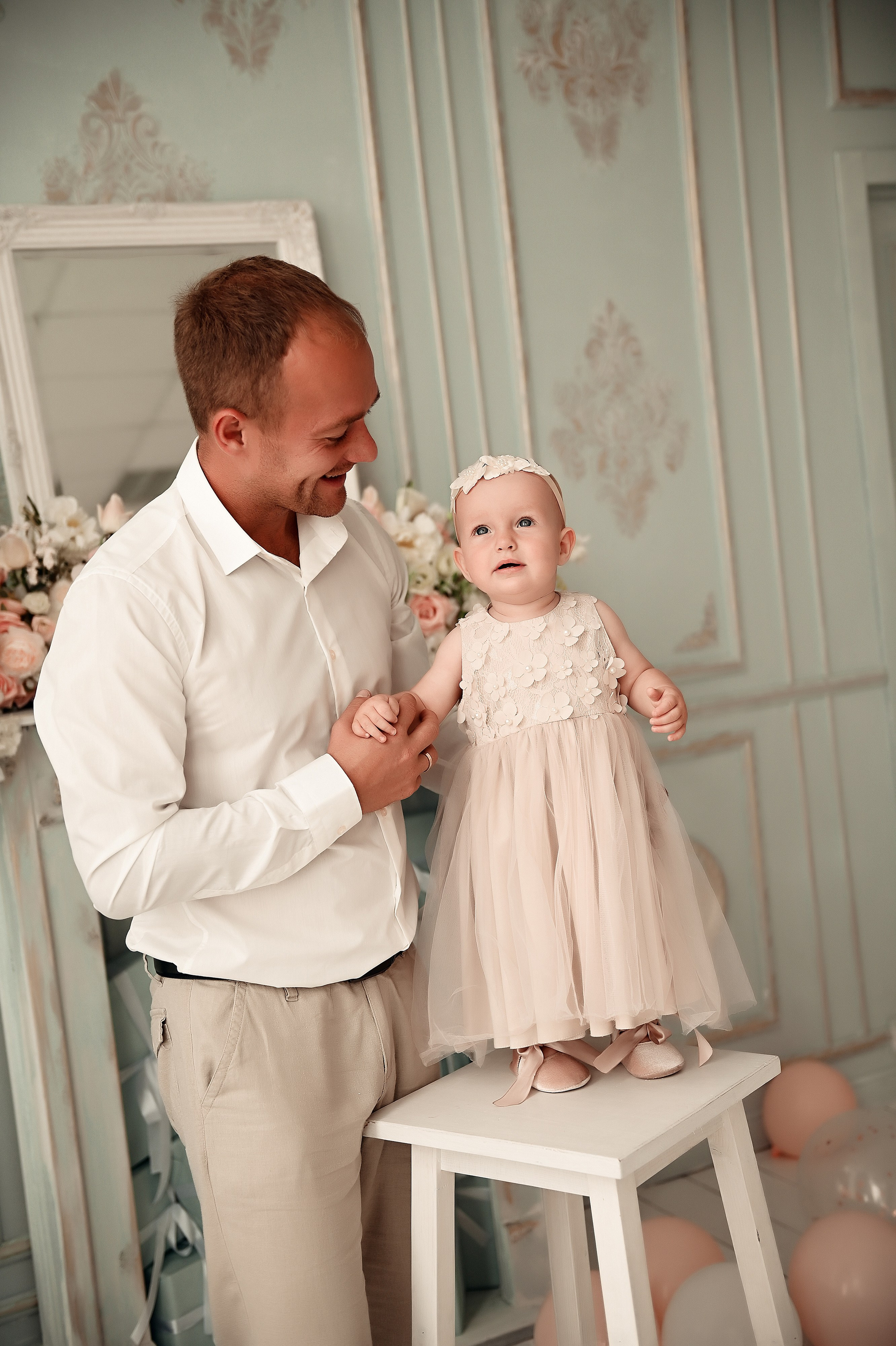 Семейная на 1 годик. Свадебный, семейный, детский, контент фотограф в Омске Максим Ильин