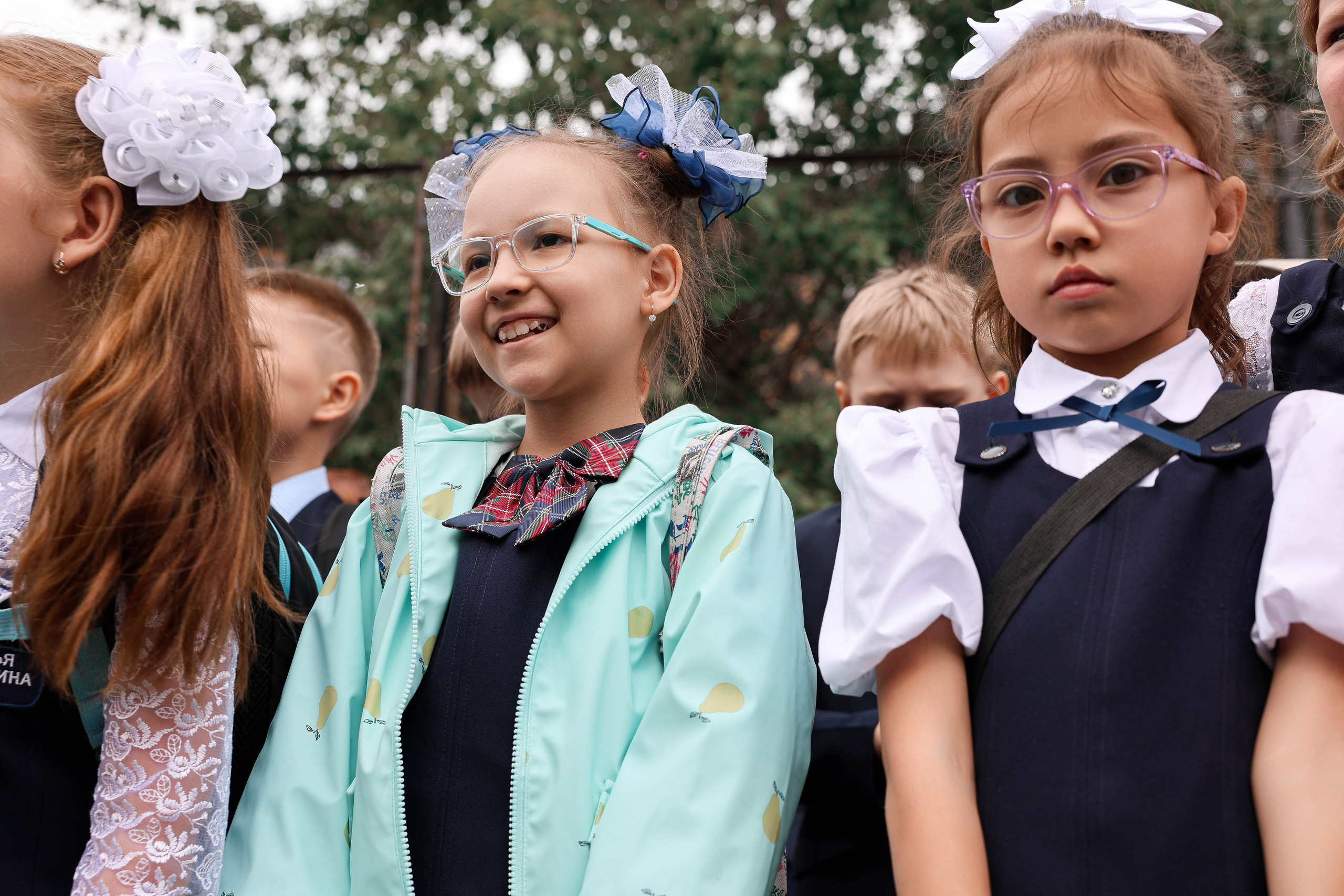 День знаний 2025. Свадебный и Школьный фотограф Улан-Удэ Бурятия Джулия Топоева Выпускные альбомы Фотограф на мероприятие