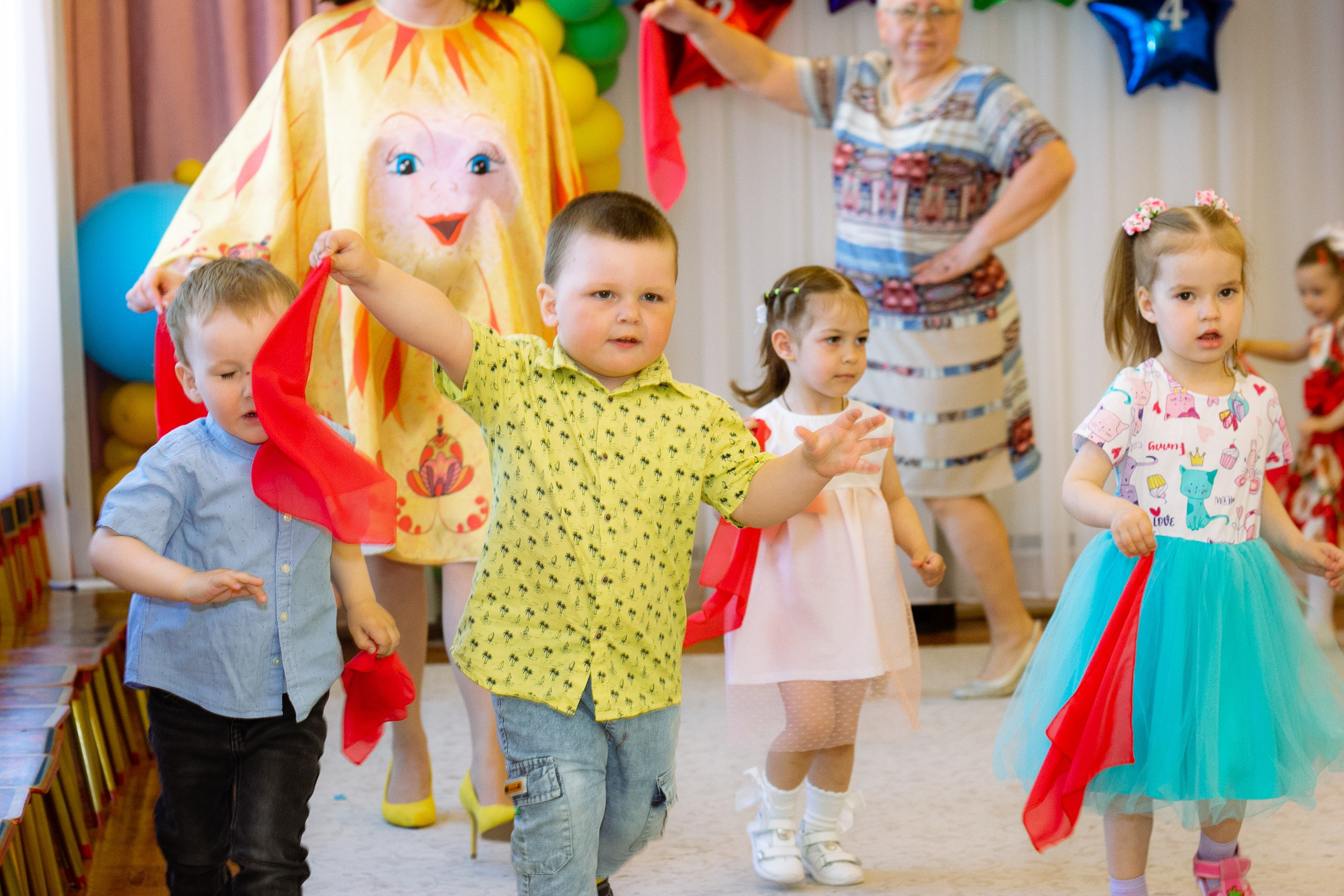Утренник в яслях. Фотограф Великий Новгород Татьяна Чиглинцева