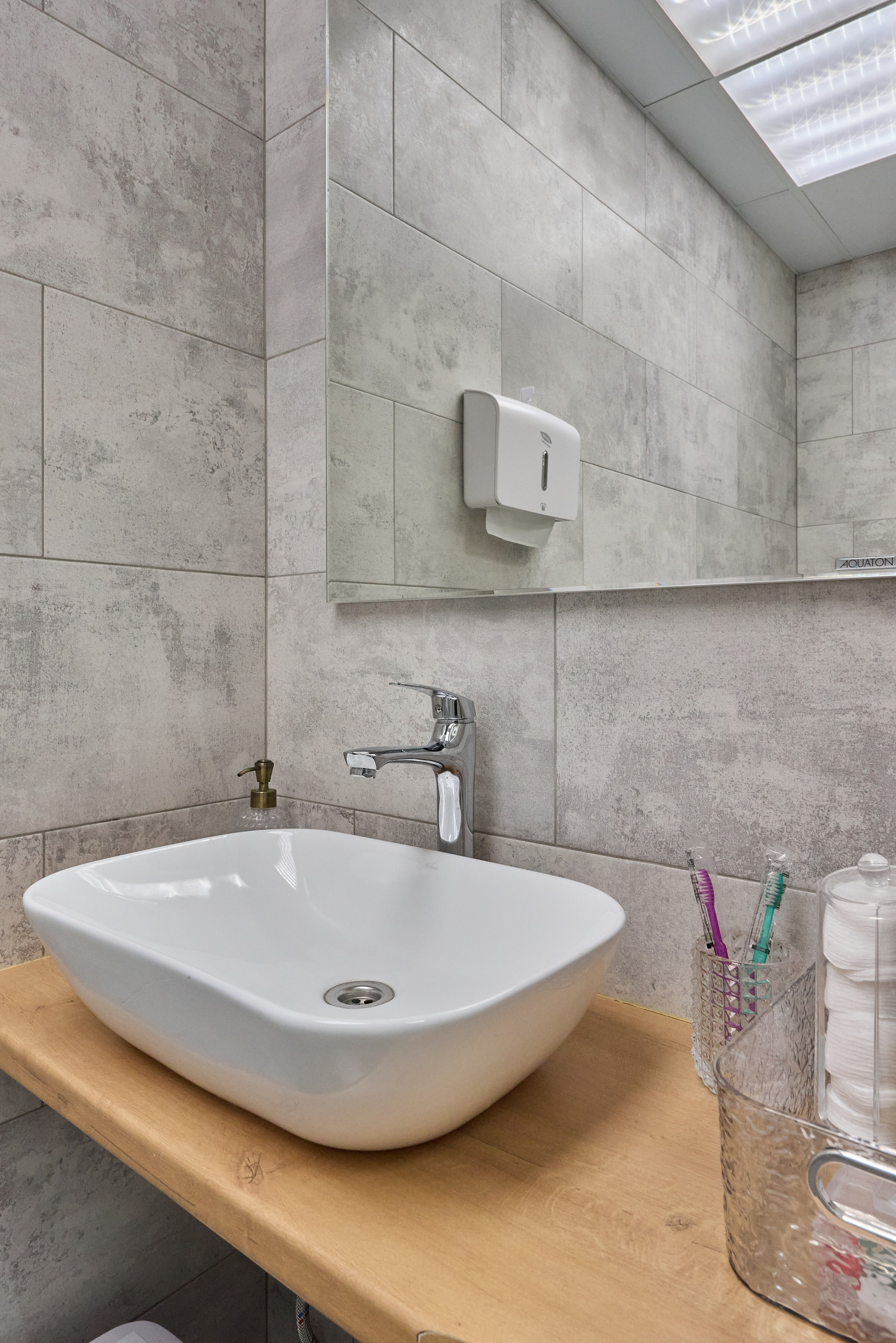 Дентал Эксперт. Абросимов Лев интерьерный и архитектурный фотограф