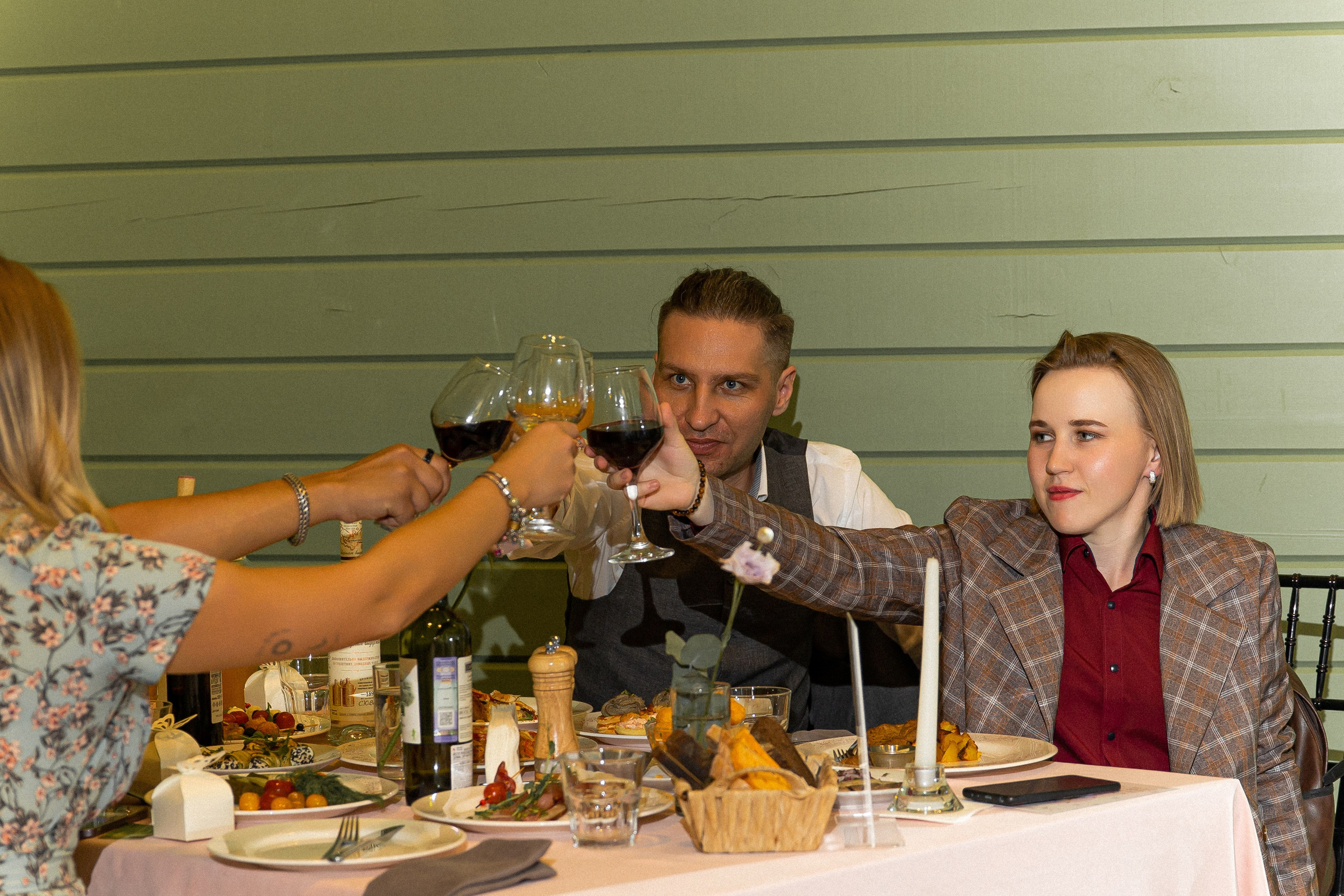 Две половинки. Саша и Света. Свадебный и семейный фотограф в Магнитогорске Катя Буряк