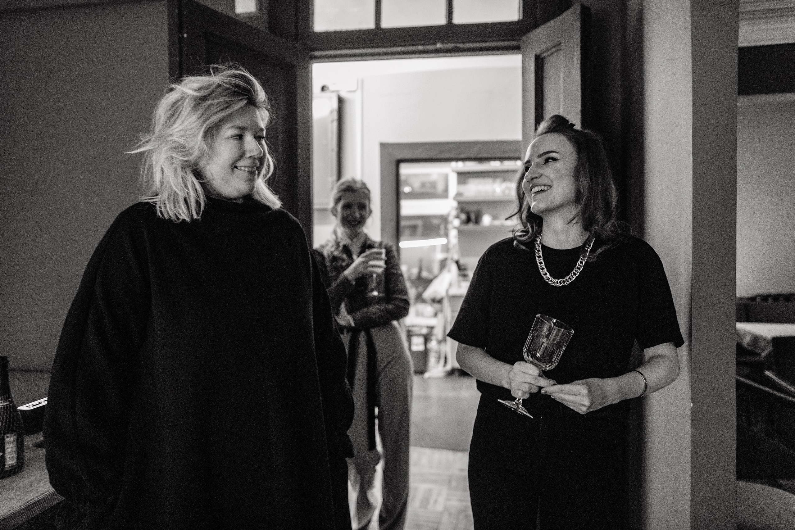 08.02.2023 // Кинопоказ. Фотовыставки serebro.gallery, в которых автором можешь стать ты! | Москва