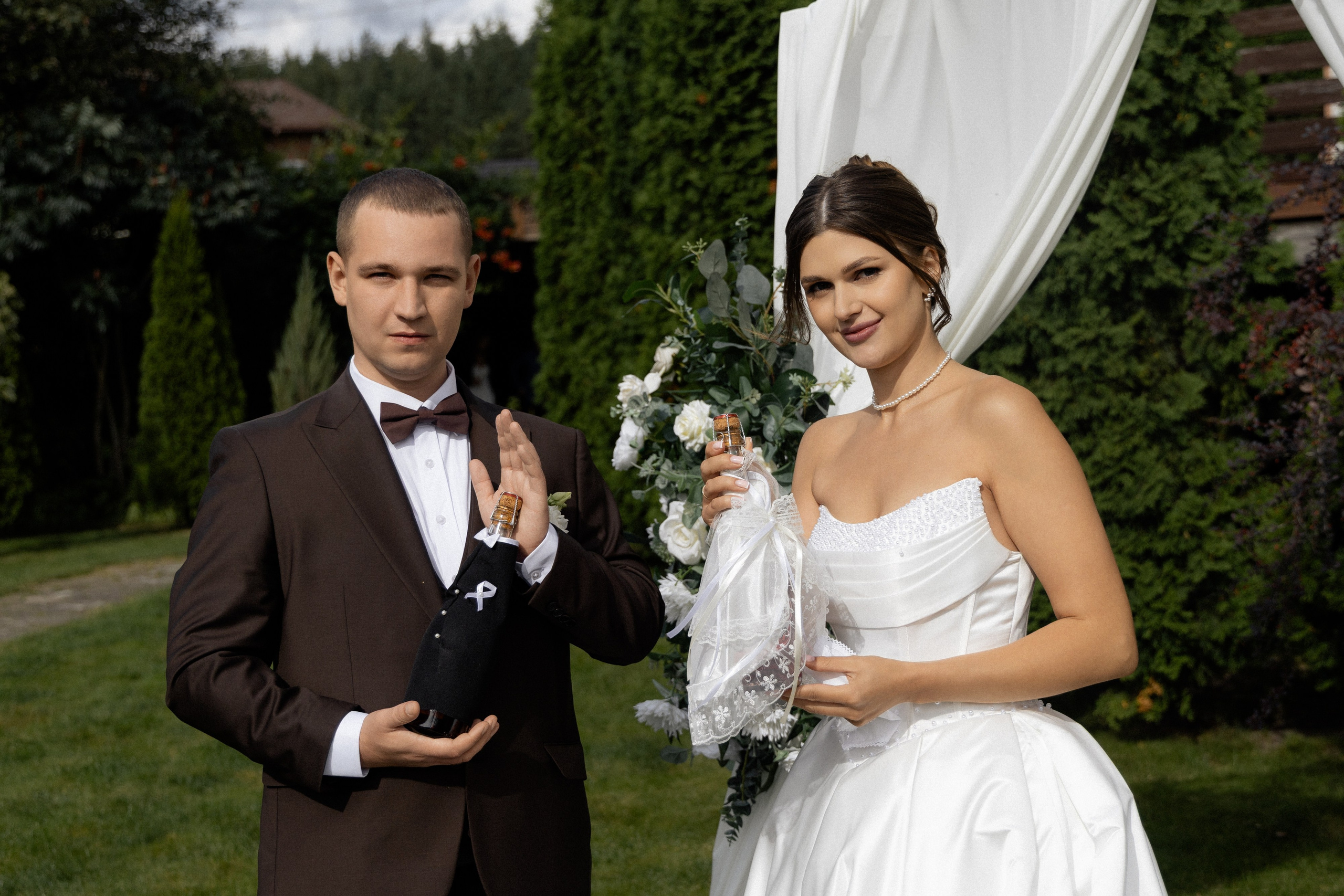 Свадебная фотосессия Анастасии и Игоря в Усадьбе Легенда. Свадебный фотограф в Минске/Беларуси Сергей Спиридонов