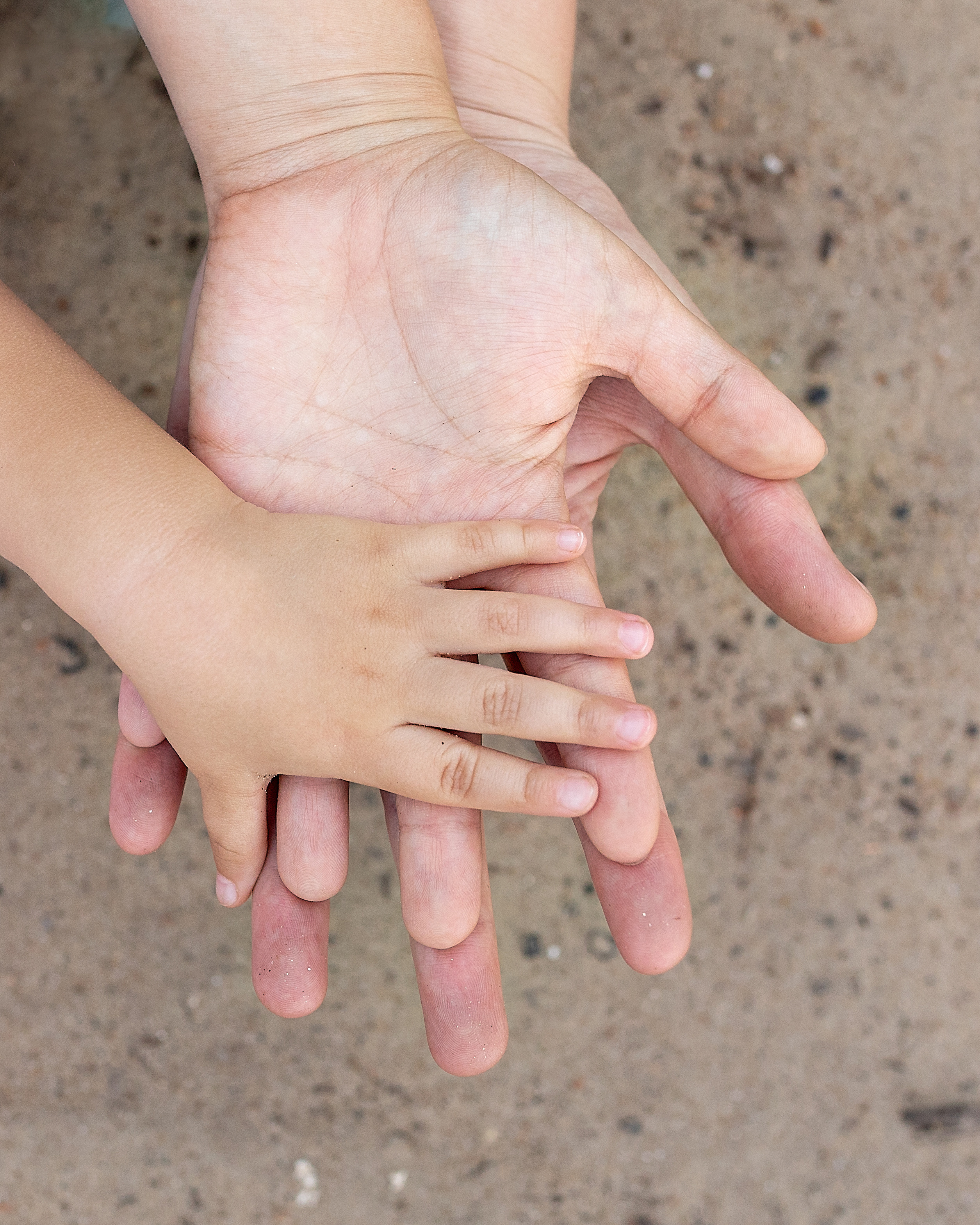 Дружная семья. Фотограф Анна Телекаева, выпускные альбомы, семейные и репортажные съемки в Омске