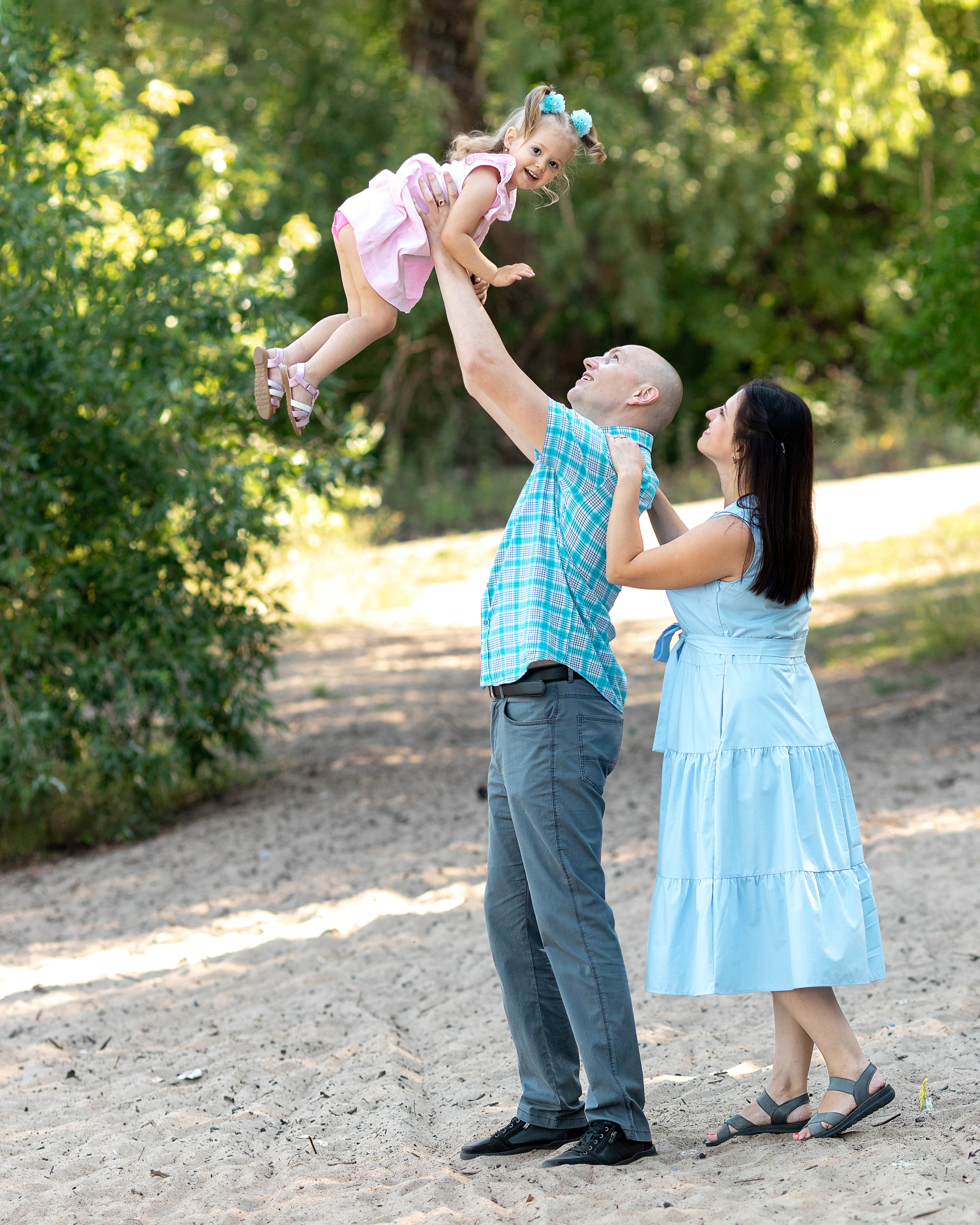 Дружная семья. Фотограф Анна Телекаева, выпускные альбомы, семейные и репортажные съемки в Омске