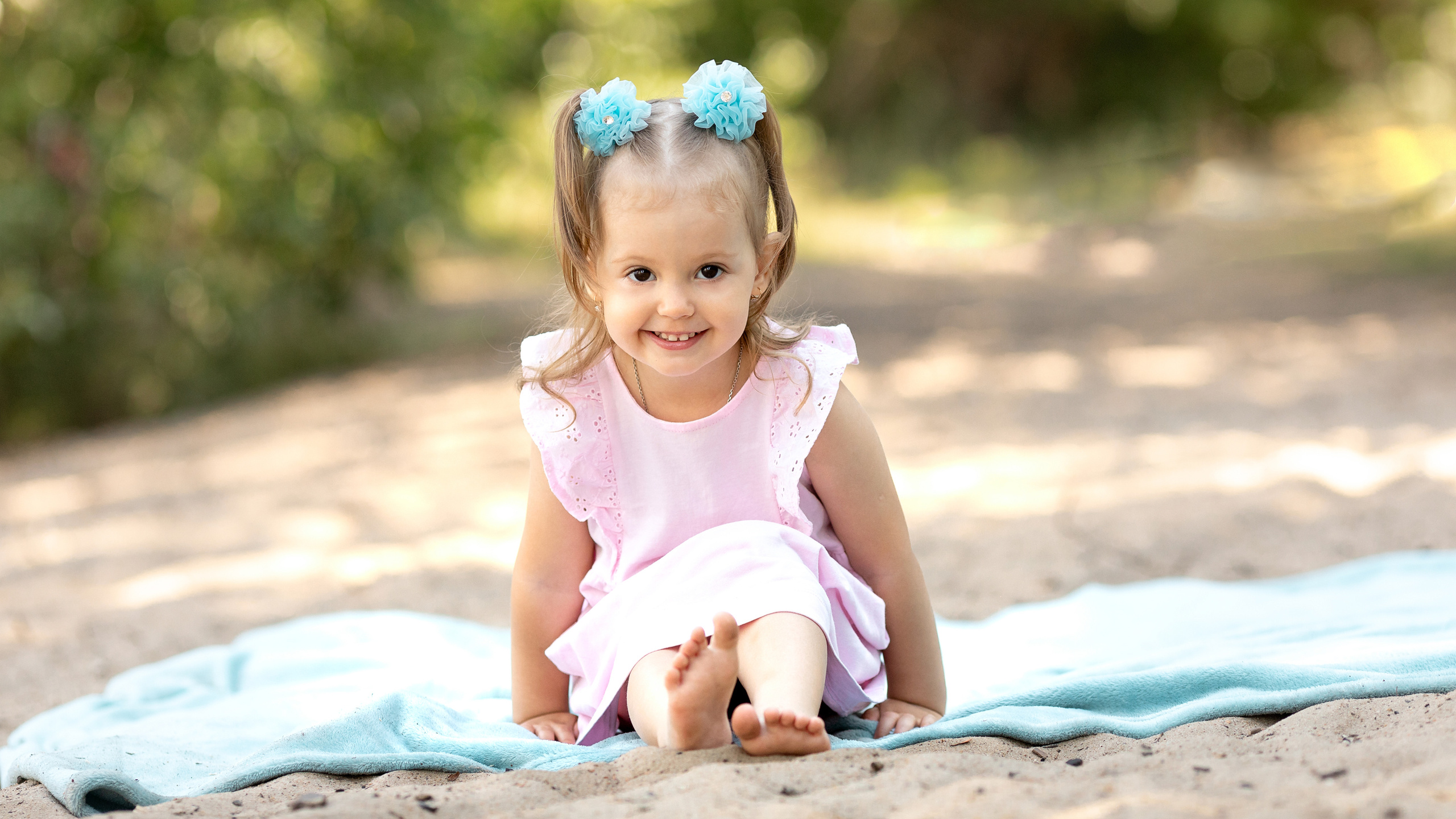 Дружная семья. Фотограф Анна Телекаева, выпускные альбомы, семейные и репортажные съемки в Омске