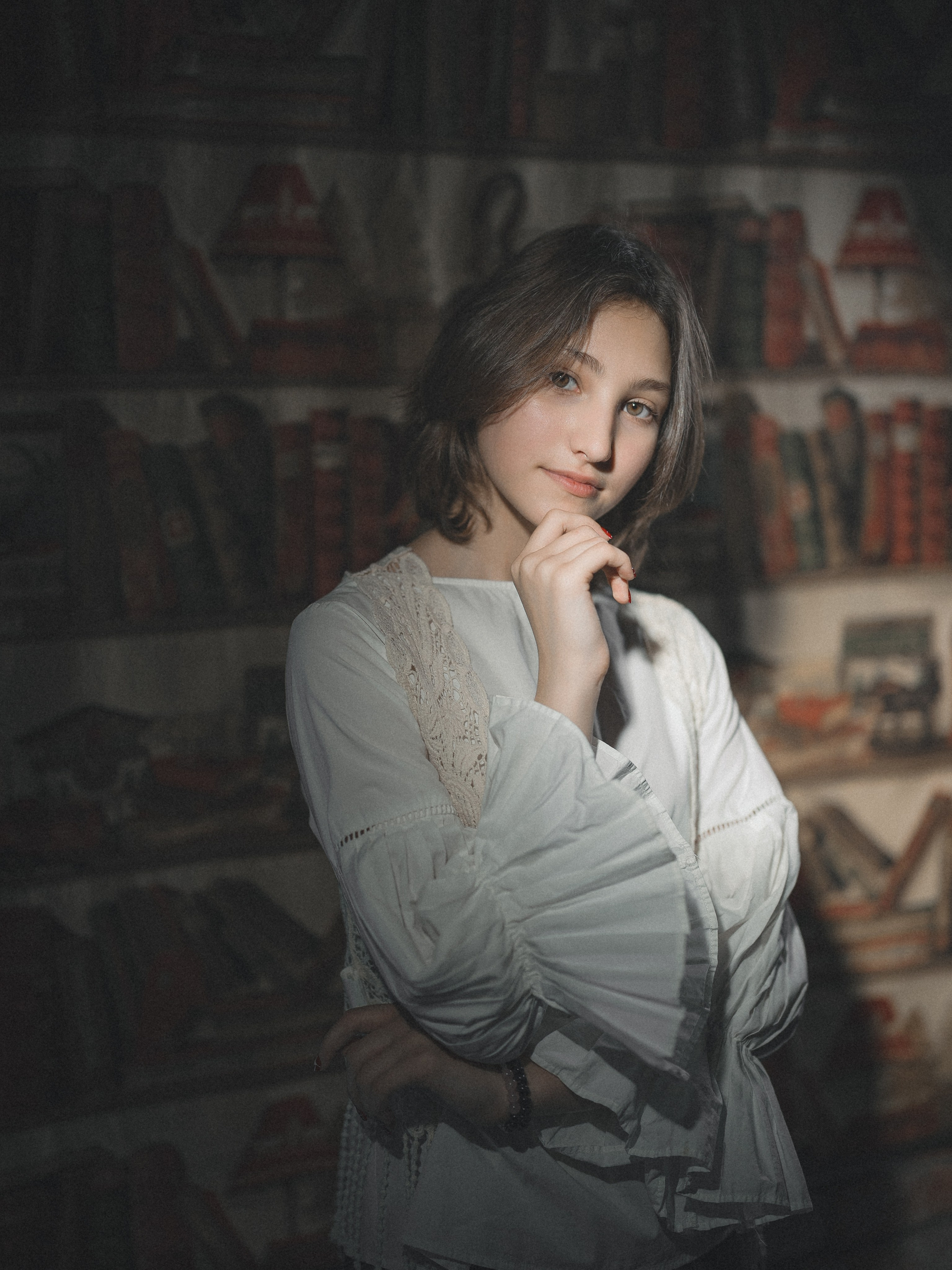 Примеры стилизации портретов и нестандартного света. Фотограф Олег Сотник